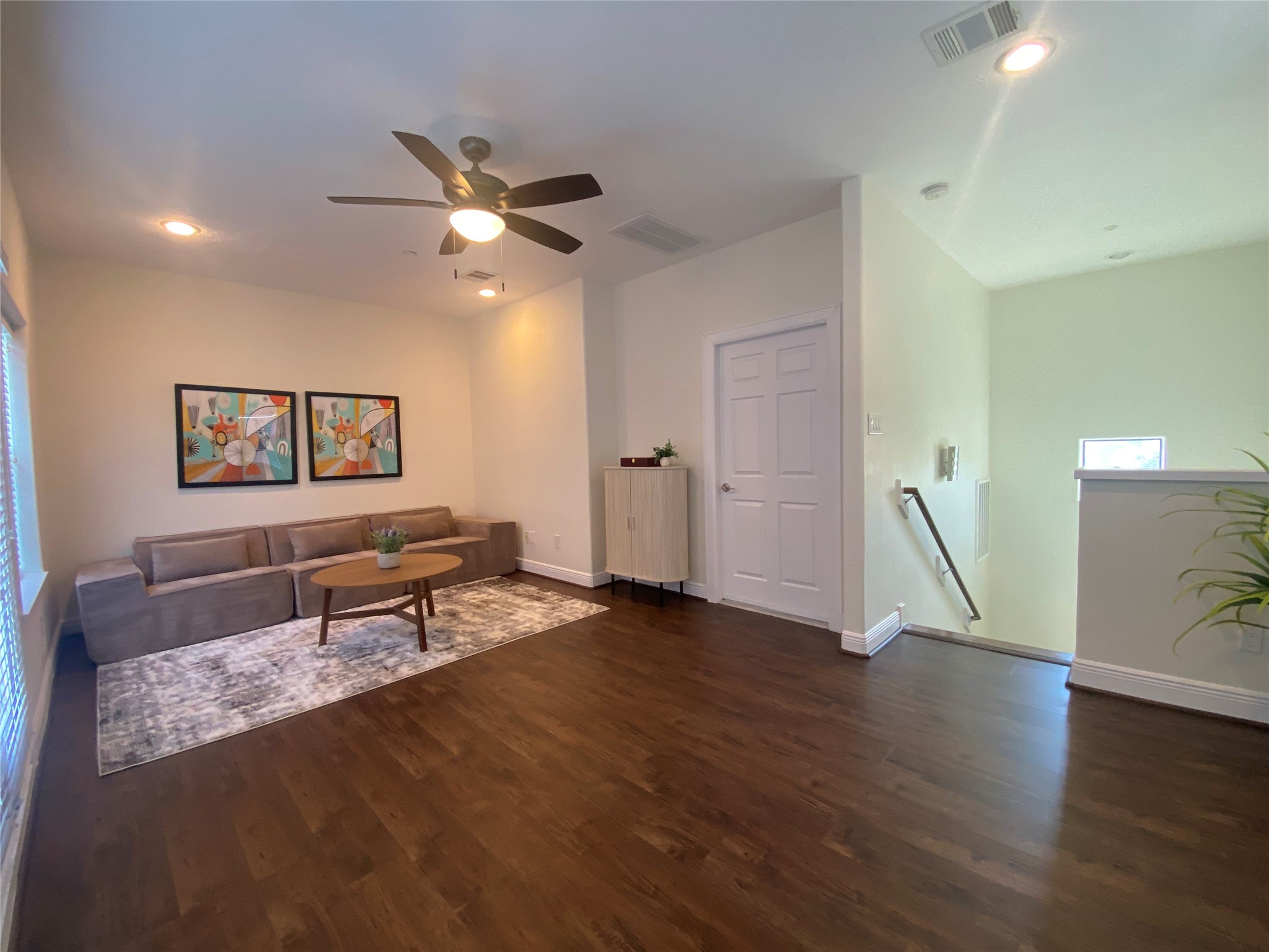 2609 Riverside Drive C Property Photo 26
