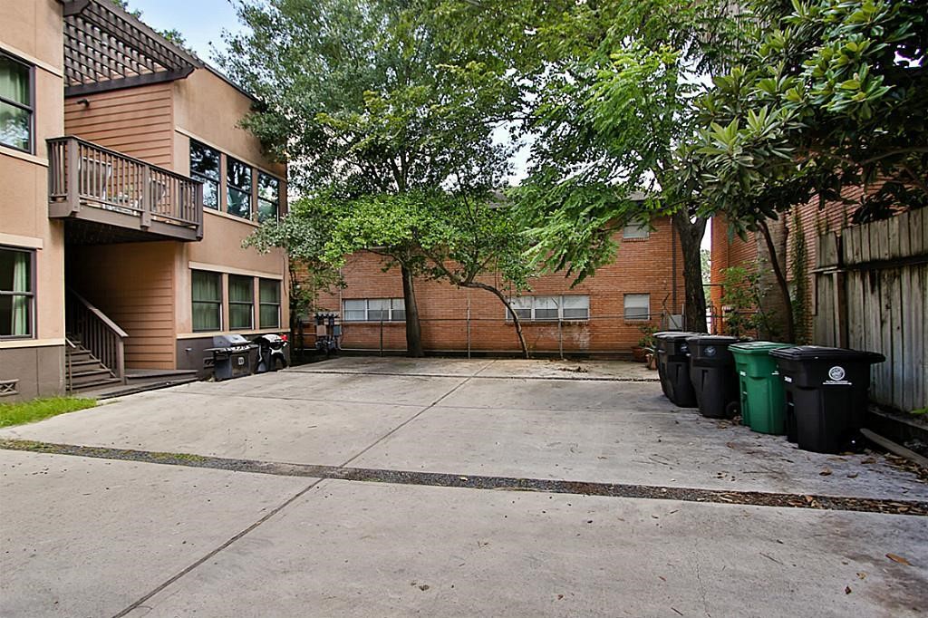 4009 Greeley Street 4 Property Photo 2
