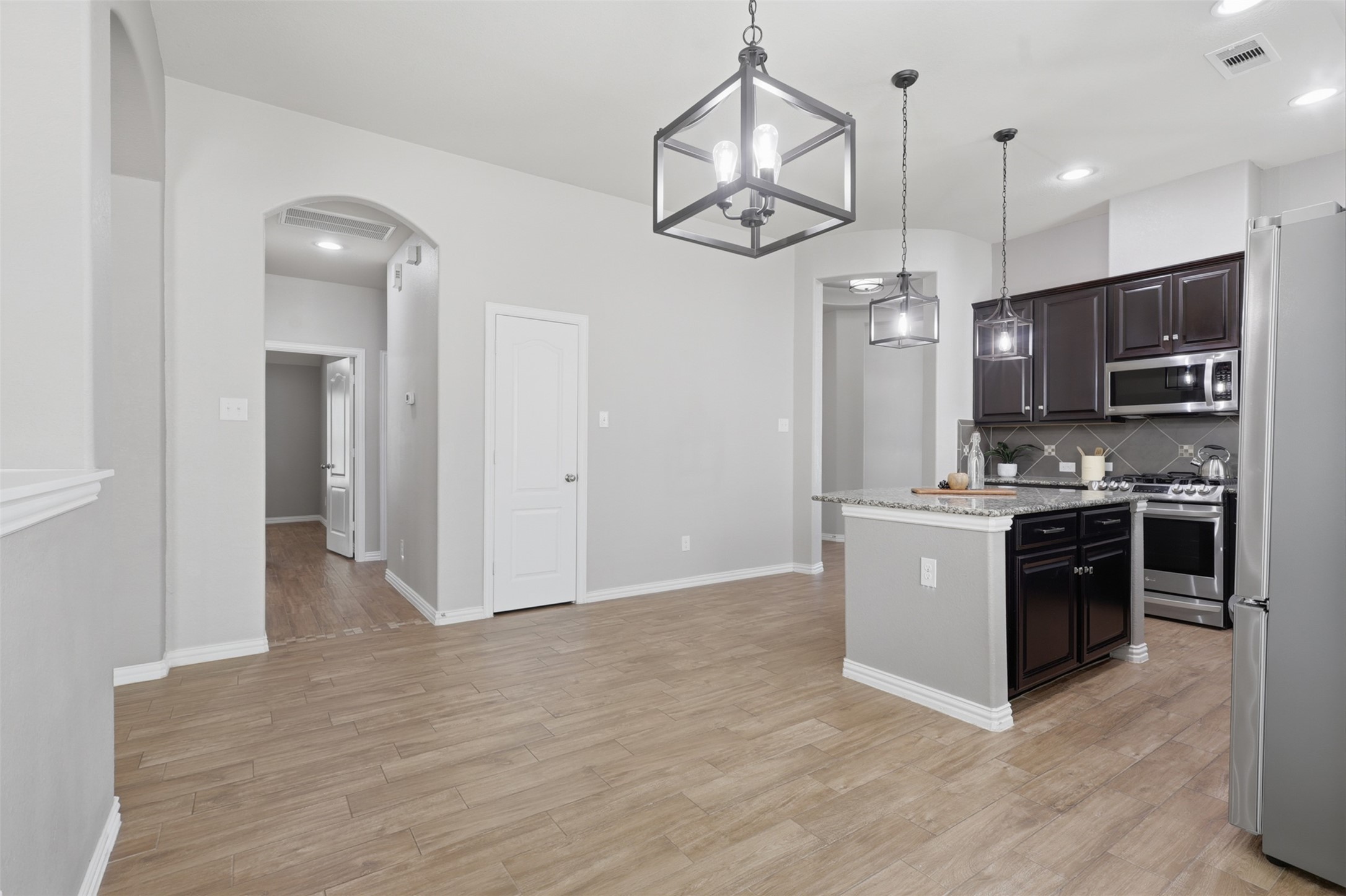 2809 Parkside Village Lane Property Photo 14