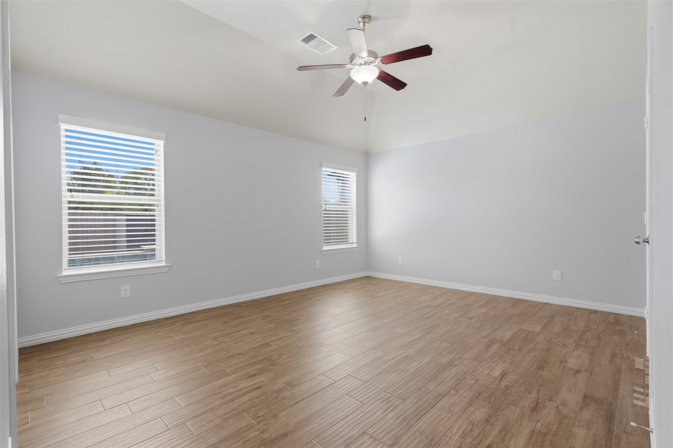 2809 Parkside Village Lane Property Photo 17