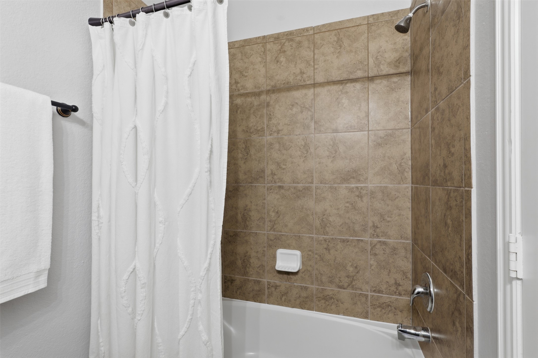 2809 Parkside Village Lane Property Photo 25