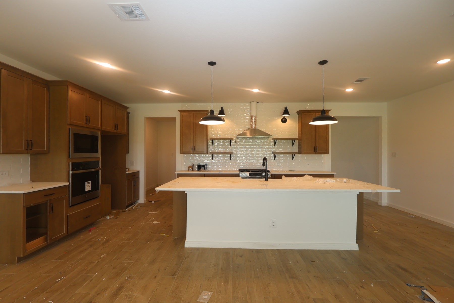 12027 Old Fashion Circle Property Photo 4