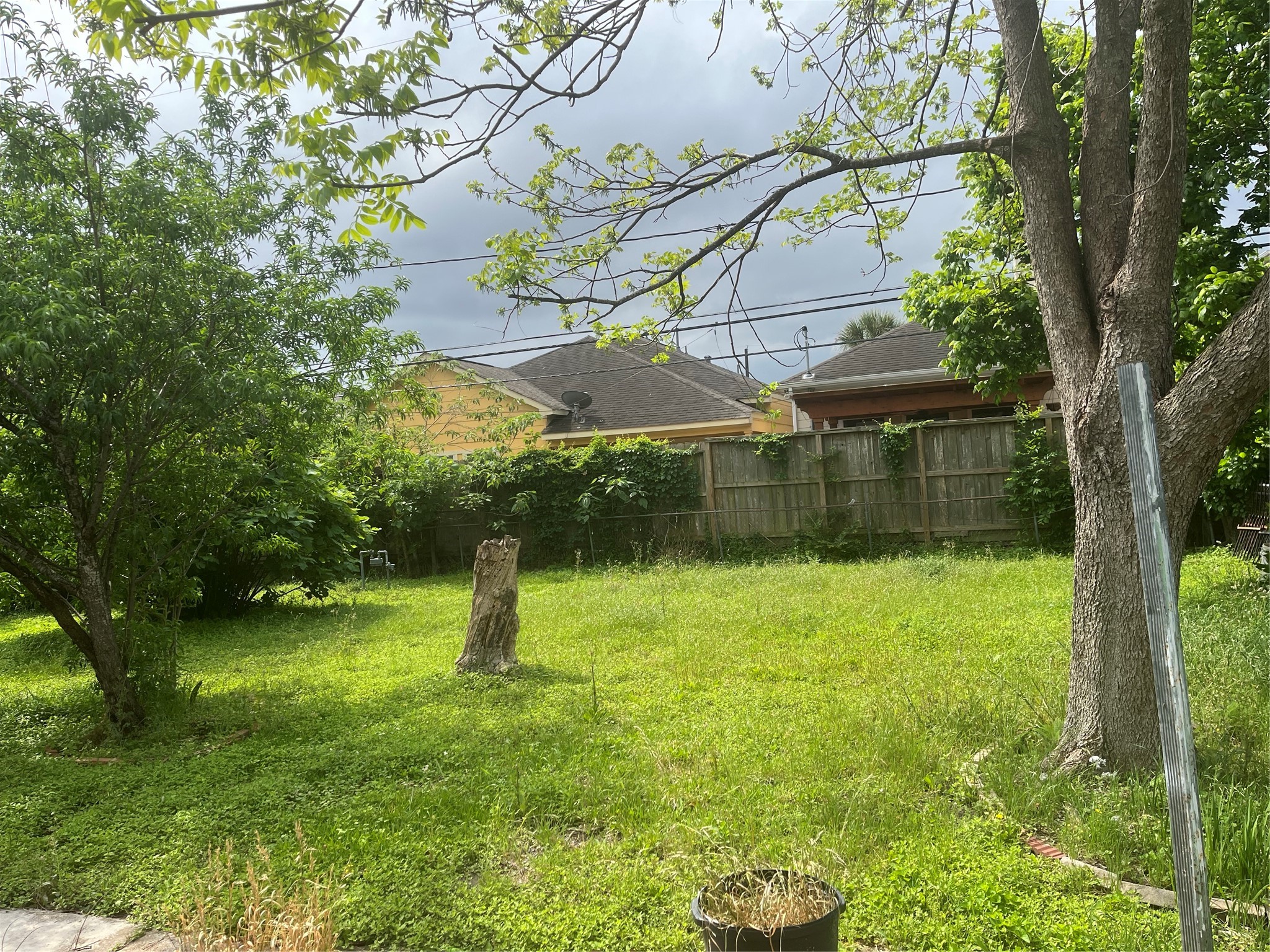 423 W Troy Road Property Photo 9