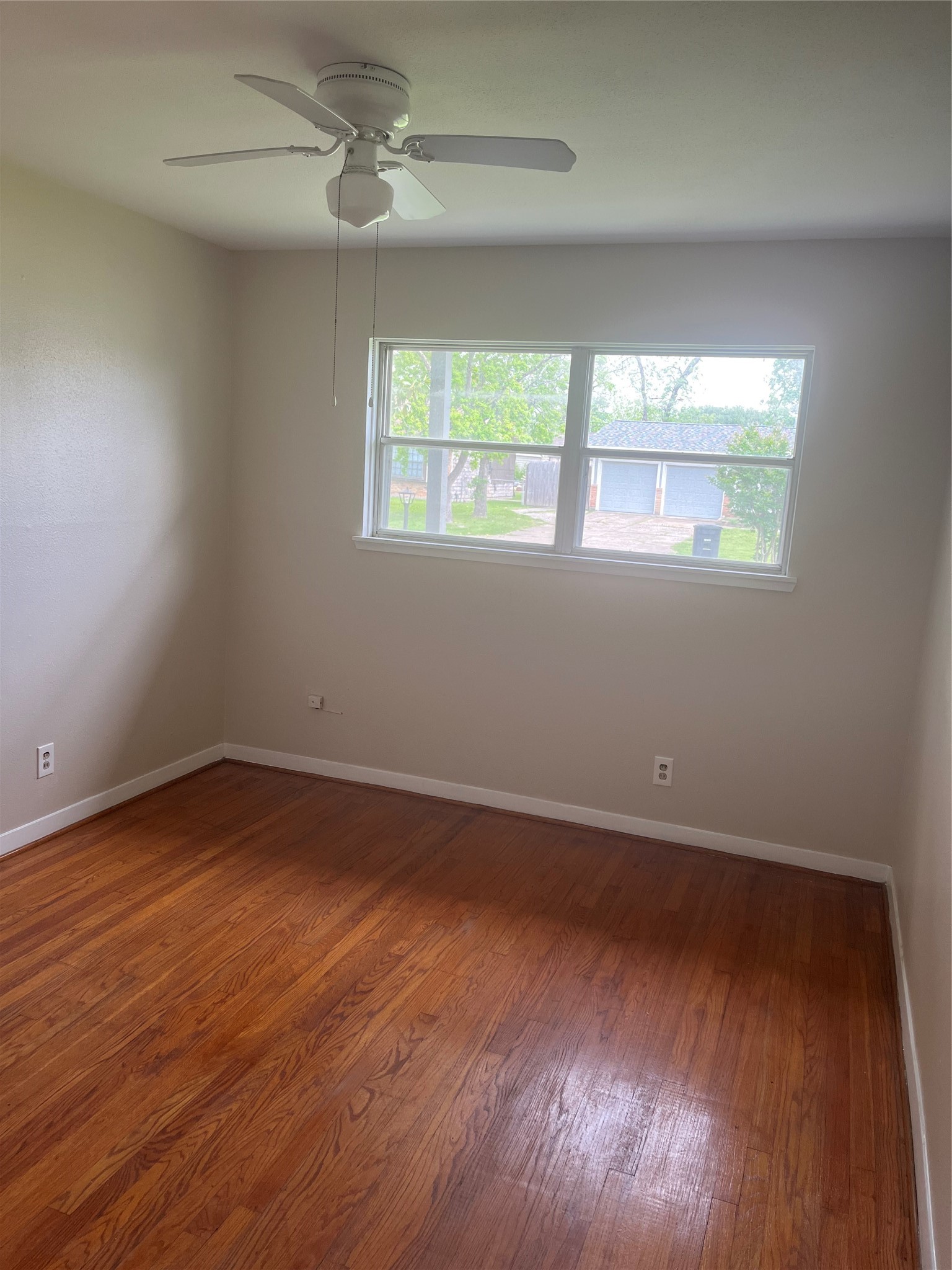 423 W Troy Road Property Photo 13
