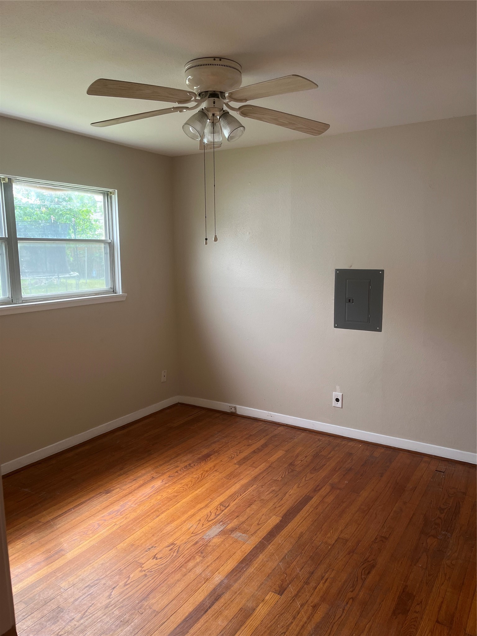 423 W Troy Road Property Photo 14