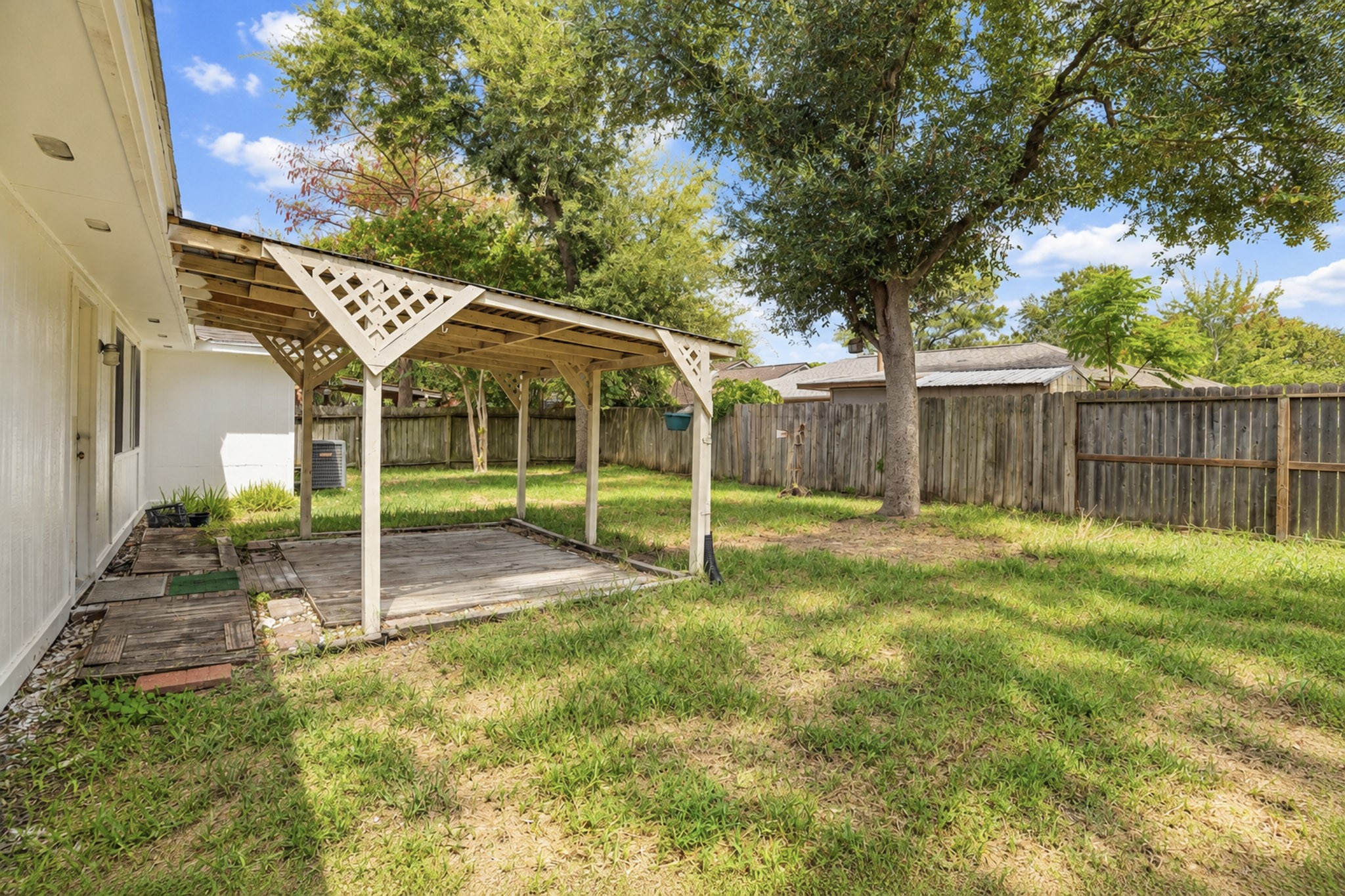 2326 Hazy Creek Drive Property Photo 40