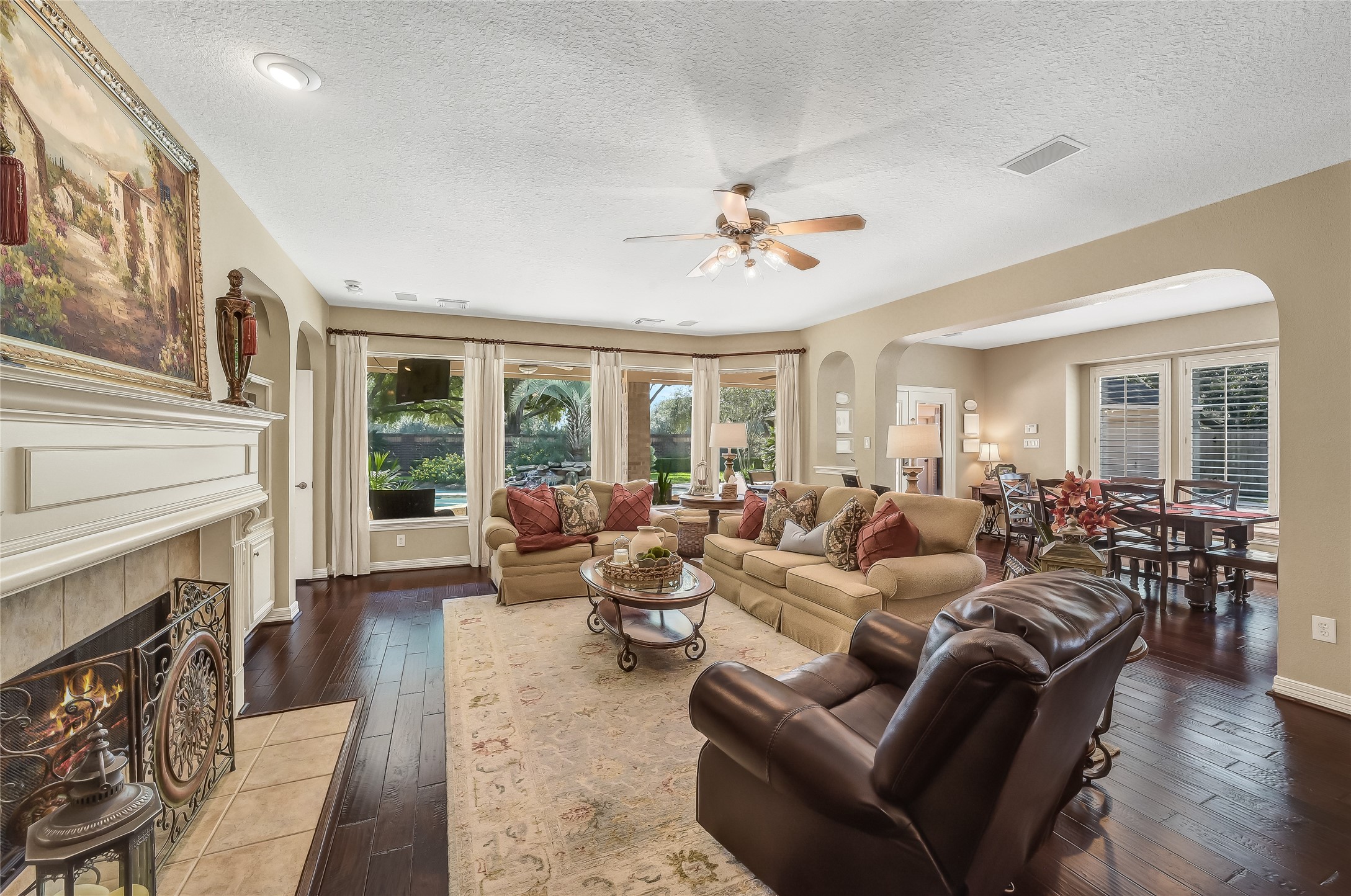 22307 Maybrook Park Circle Property Photo 4