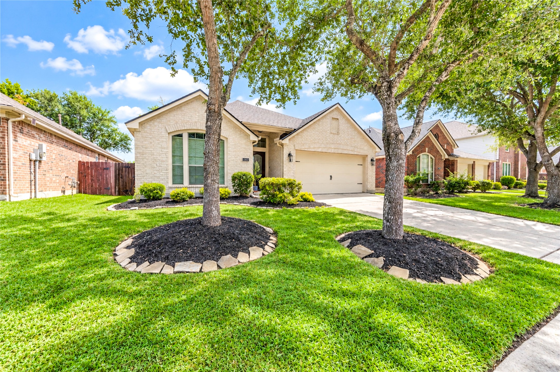13401 Highland Lake Lane Property Photo 3