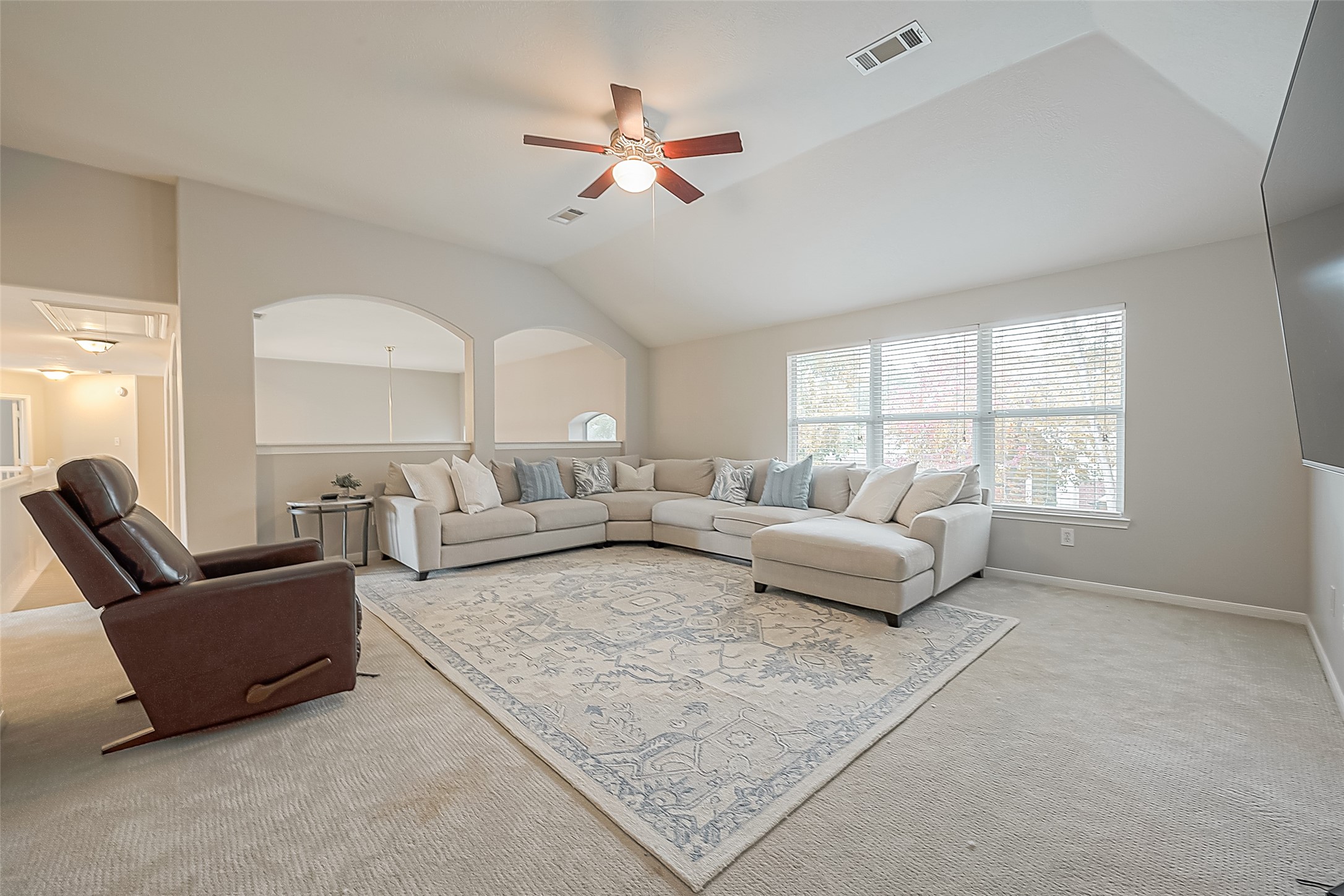 4202 Stone Oak Court Property Photo 9