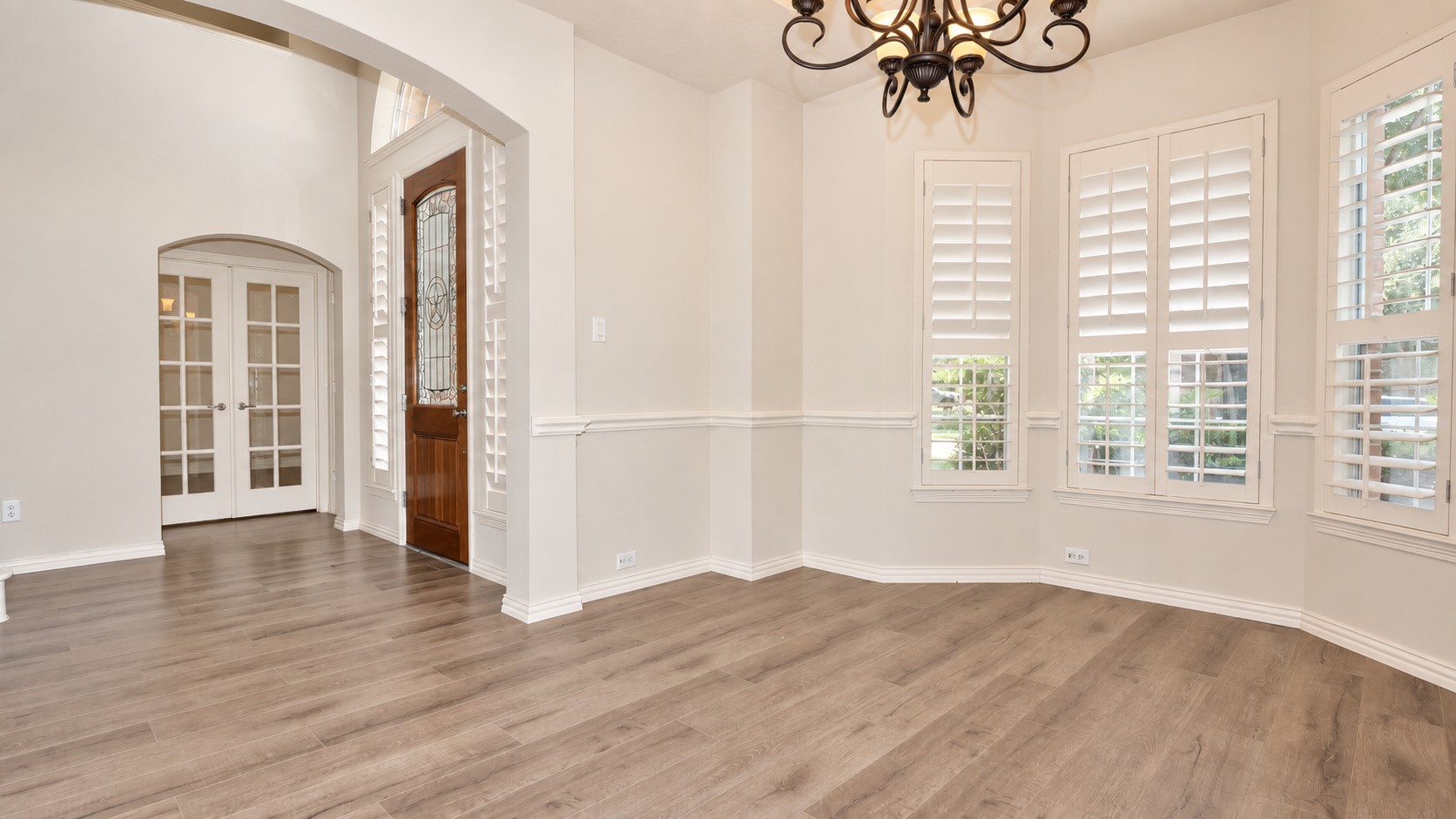 21318 Chickory Trail Property Photo 6