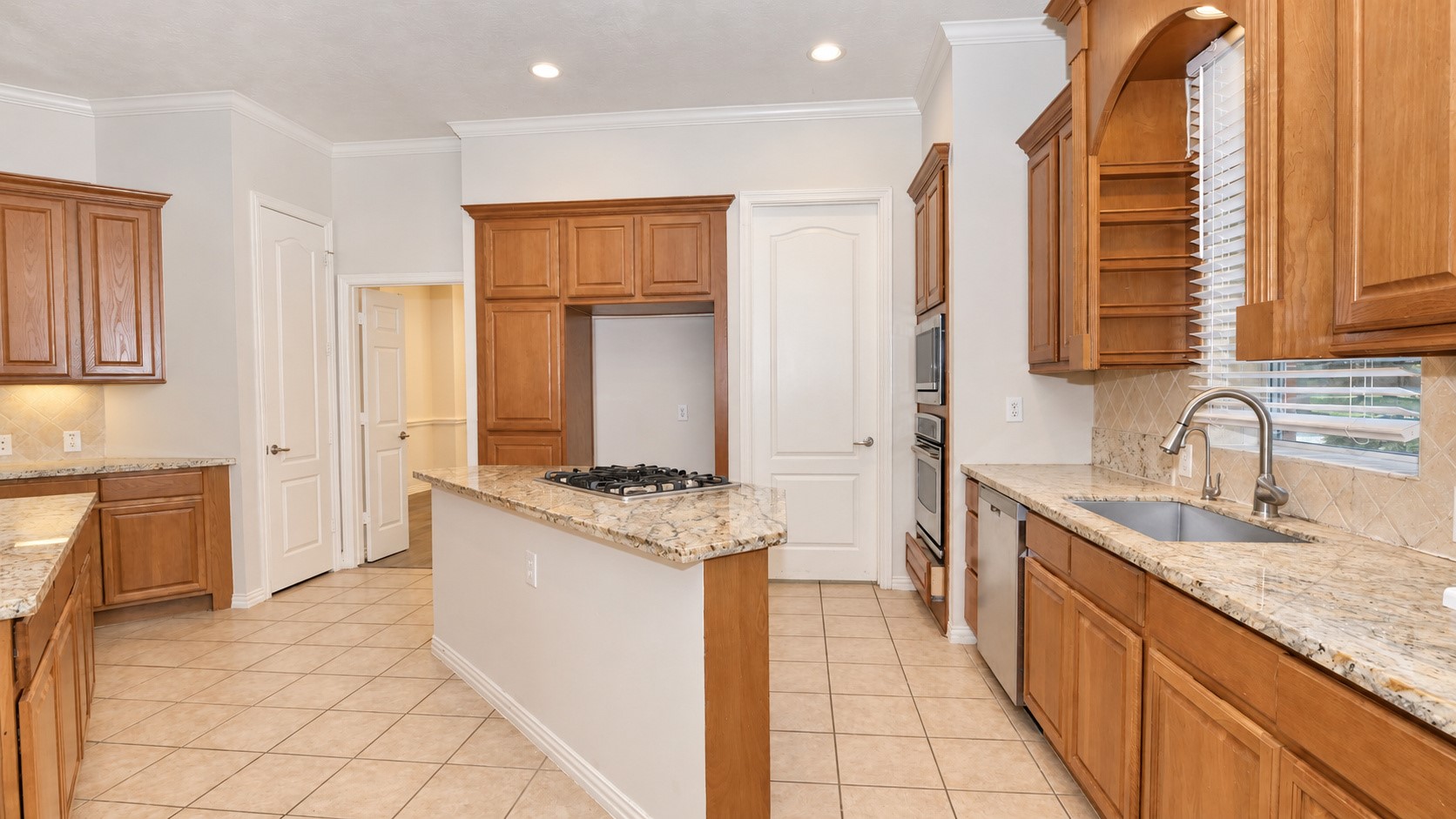 21318 Chickory Trail Property Photo 16