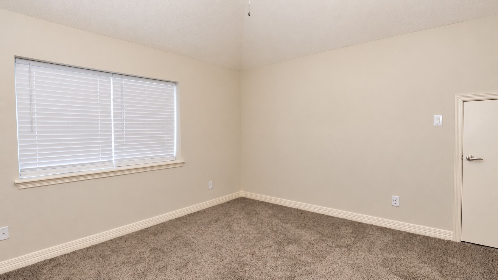 21318 Chickory Trail Property Photo 27