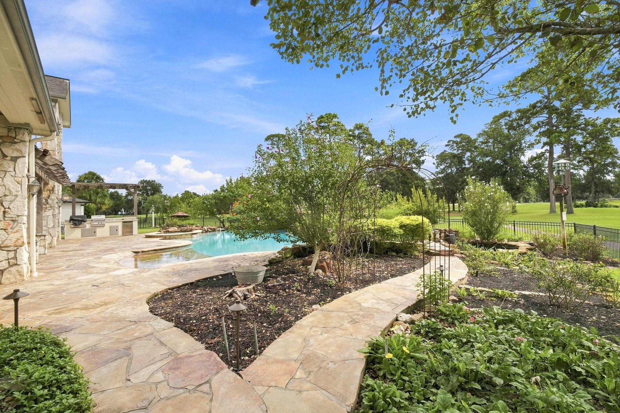 6503 Sussex Court Property Photo 39