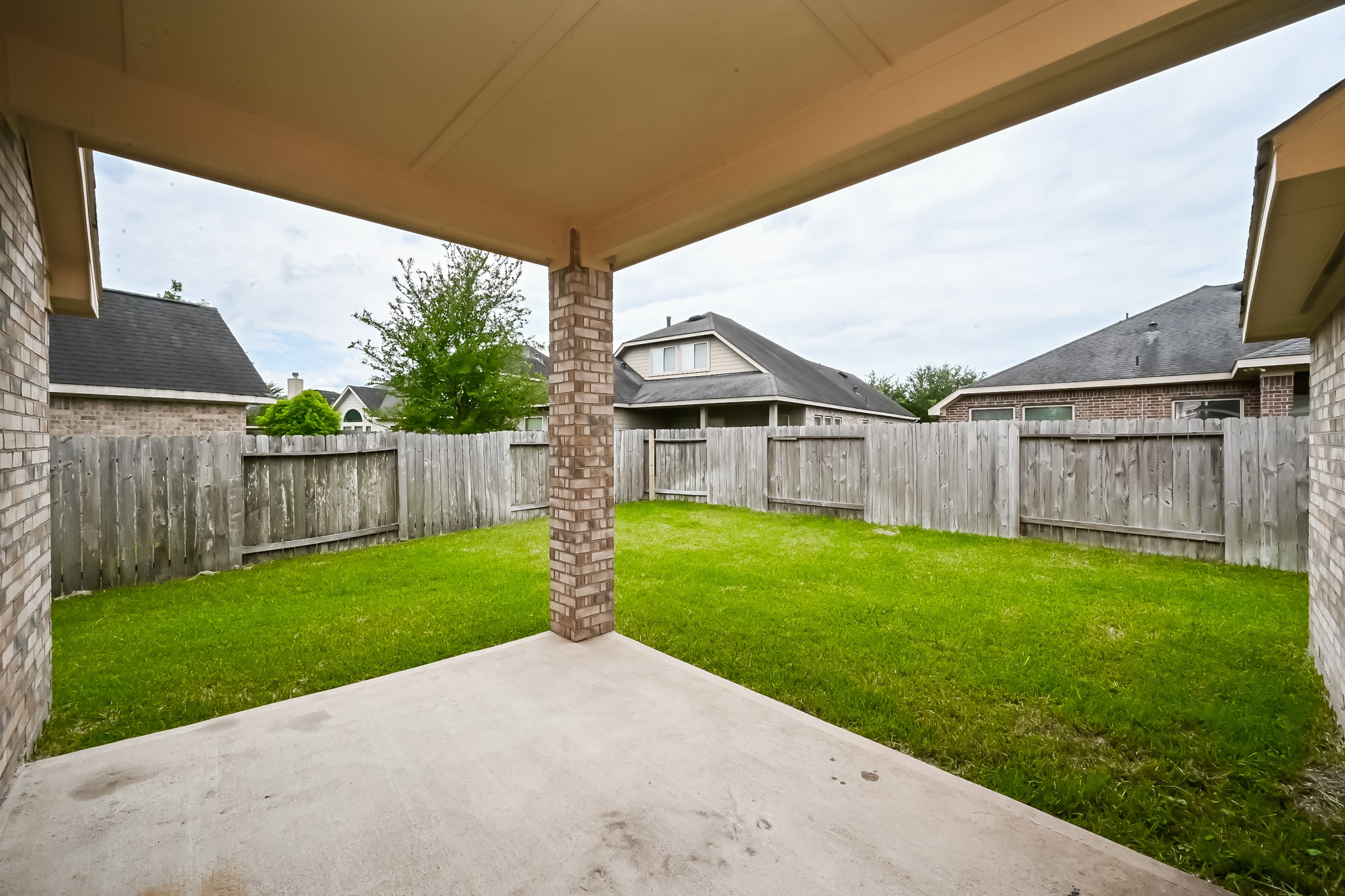 8010 Durham Run Lane Property Photo 26