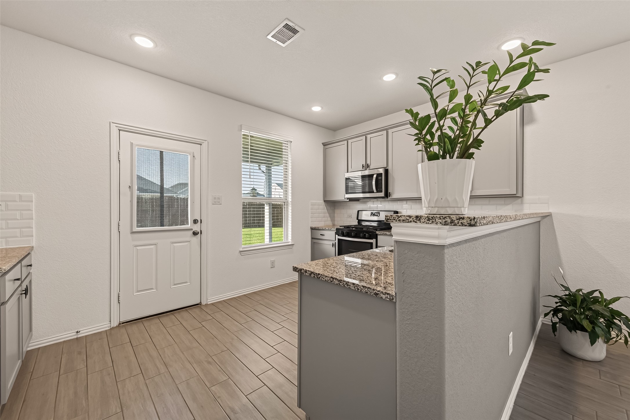 31206 Conover Drive Property Photo 13