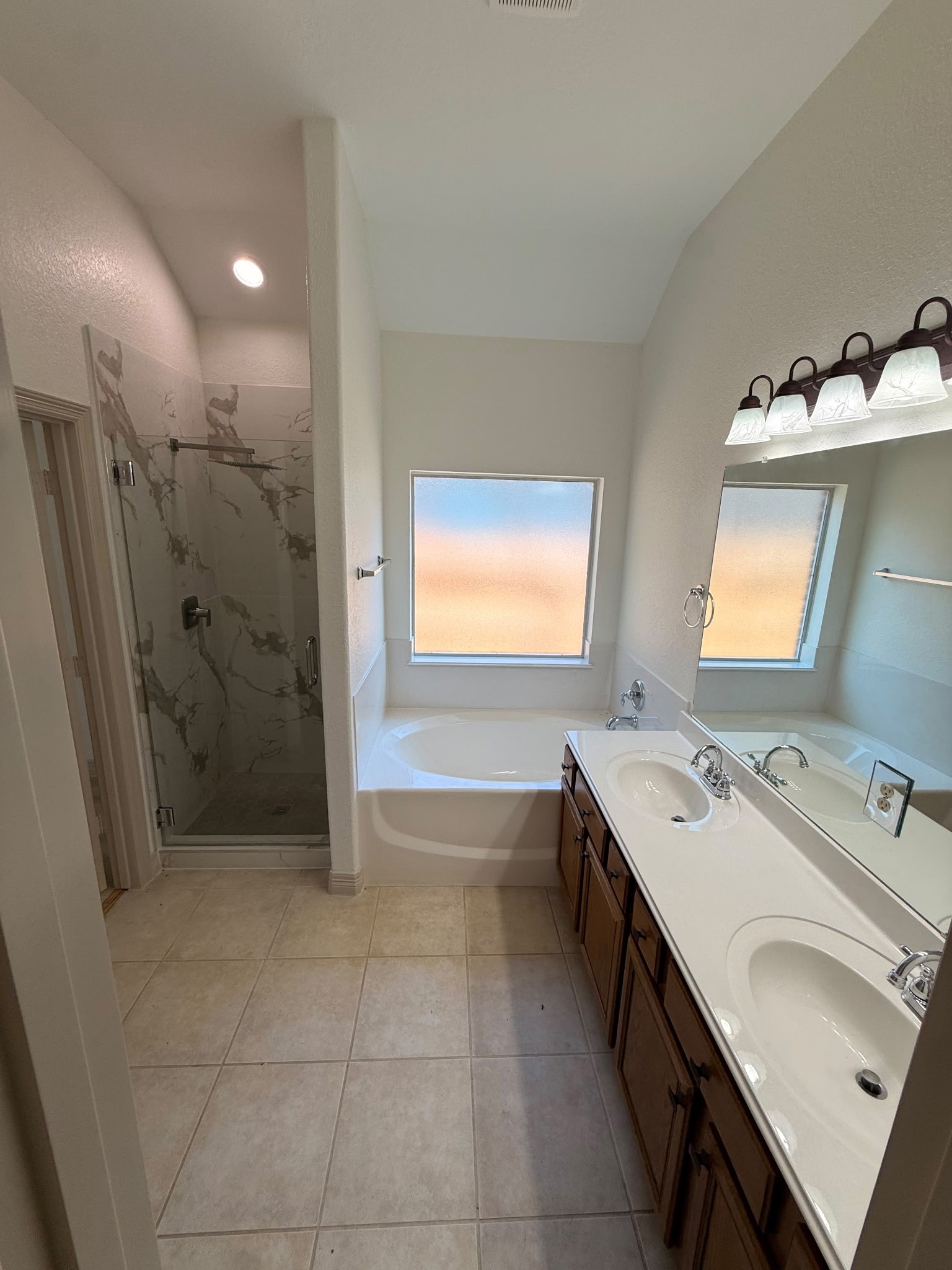19057 Hammer Lane Property Photo 7