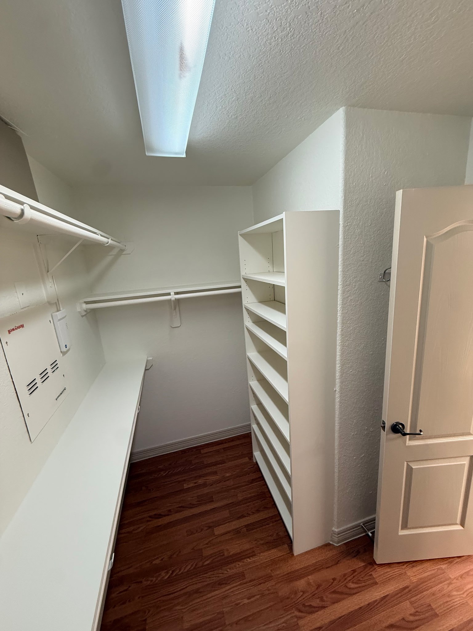 19057 Hammer Lane Property Photo 8