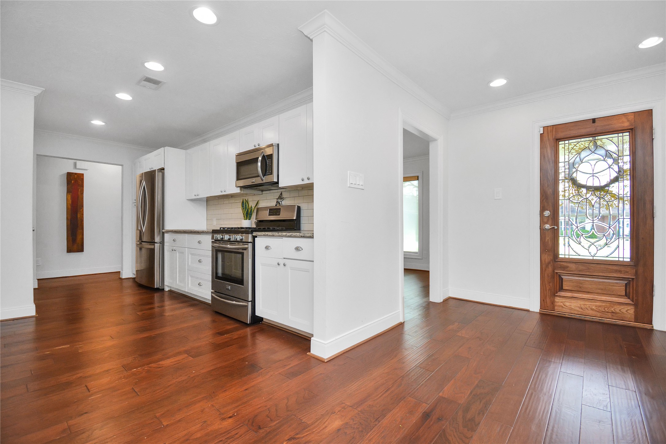 6218 Indigo Street Property Photo 6