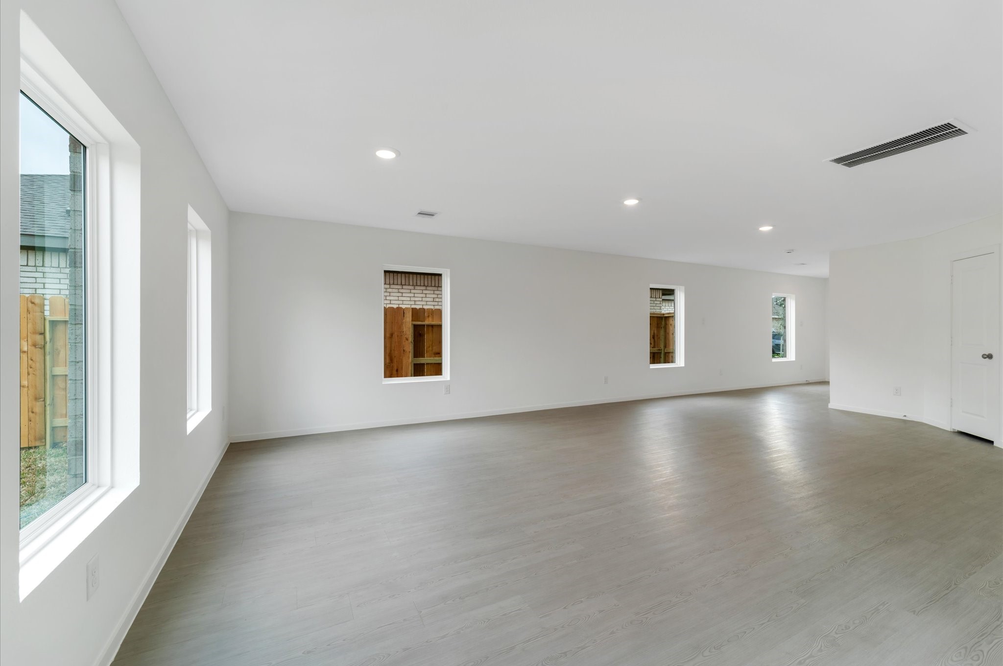 6319 Marigold Blaze Drive Property Photo 4