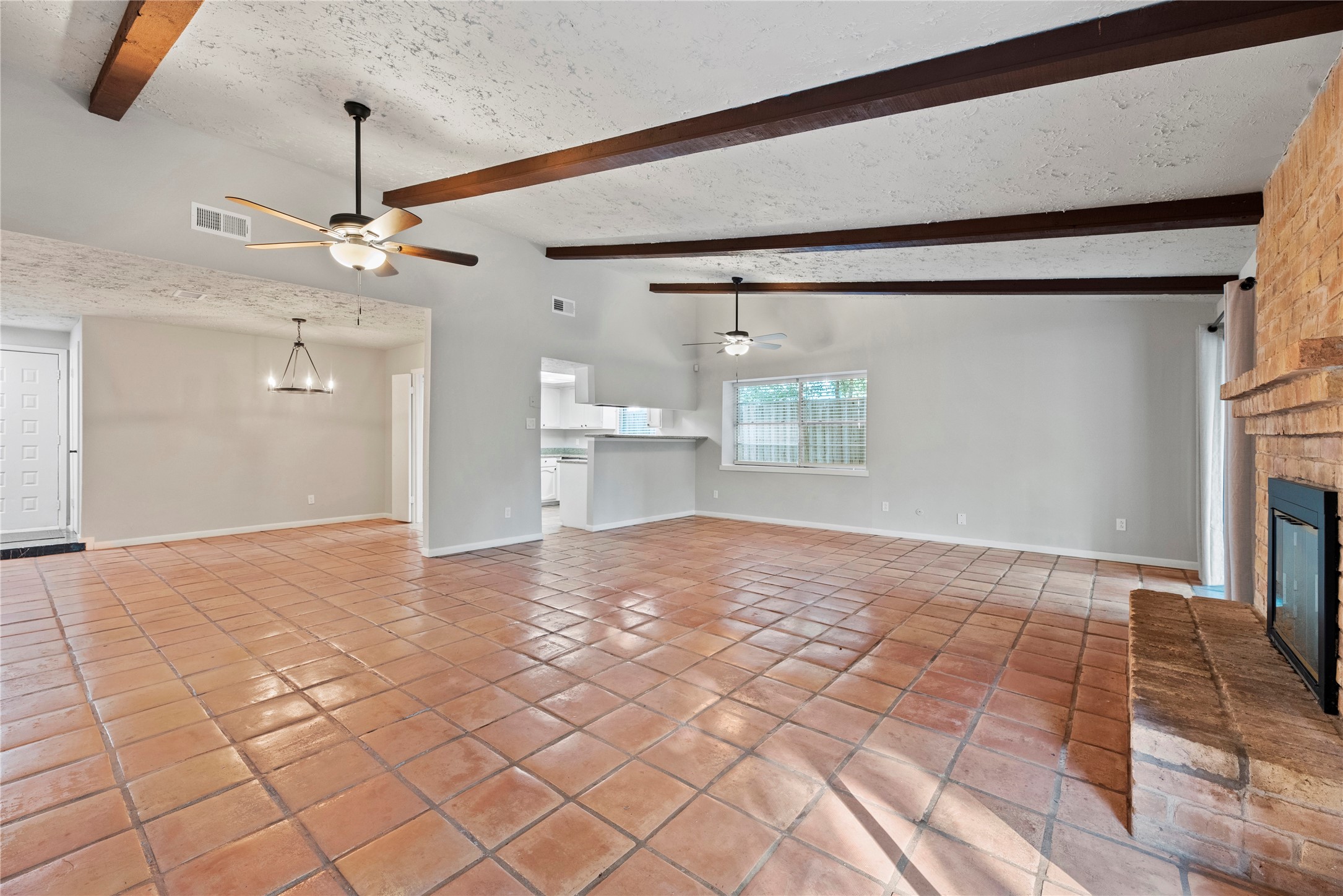 17114 Banchory Avenue Property Photo 9
