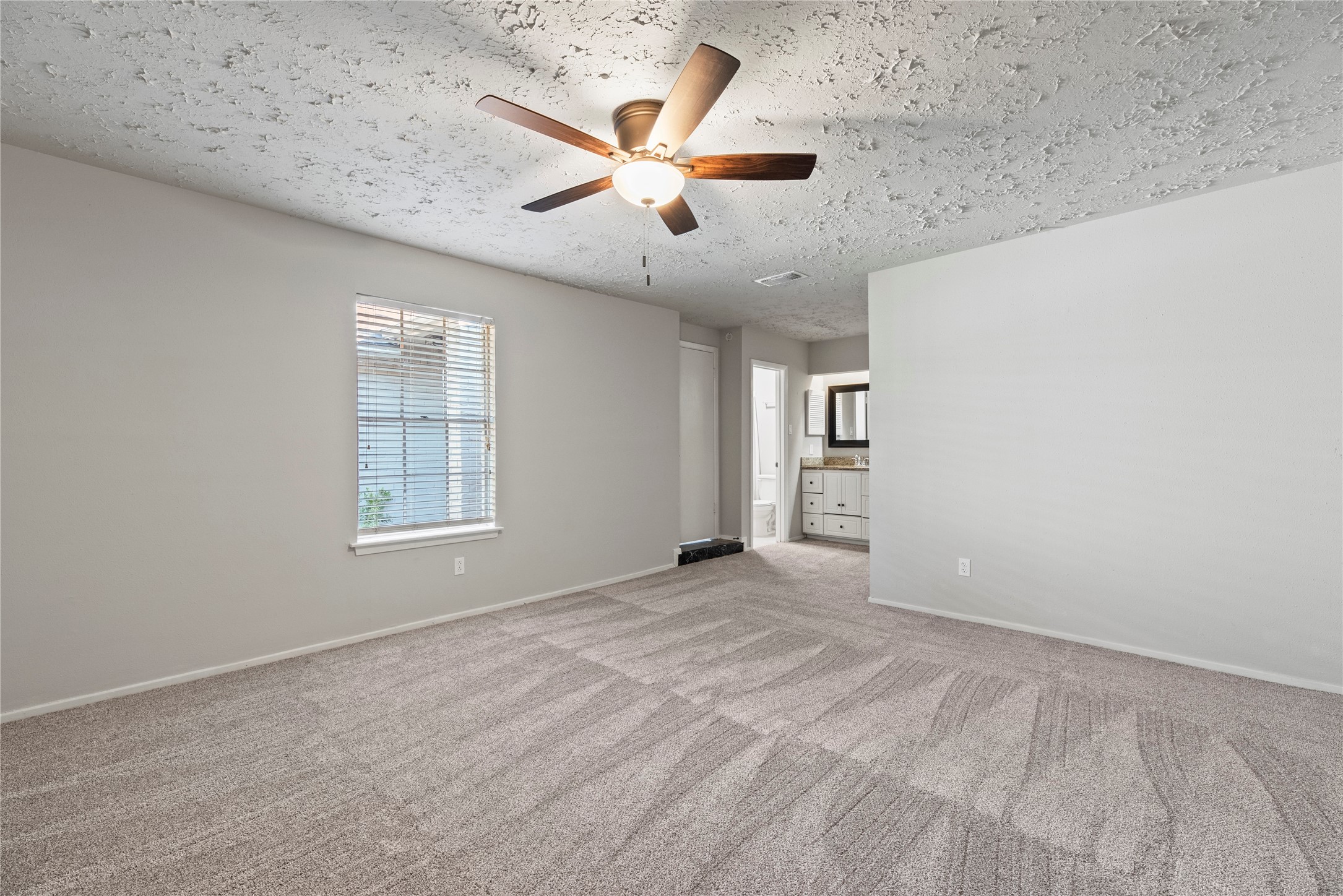 17114 Banchory Avenue Property Photo 22