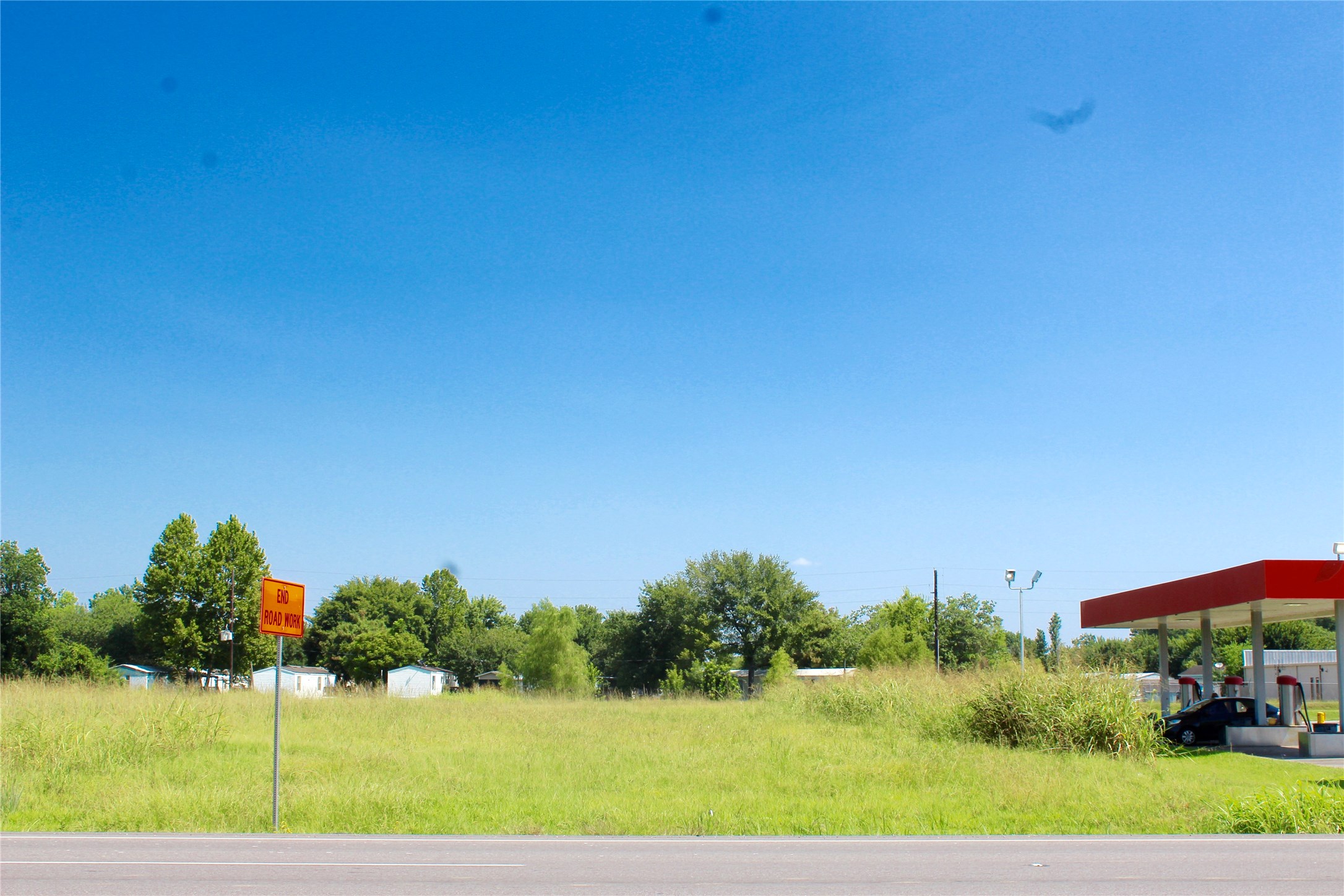3000 Wilson Road Property Photo 5