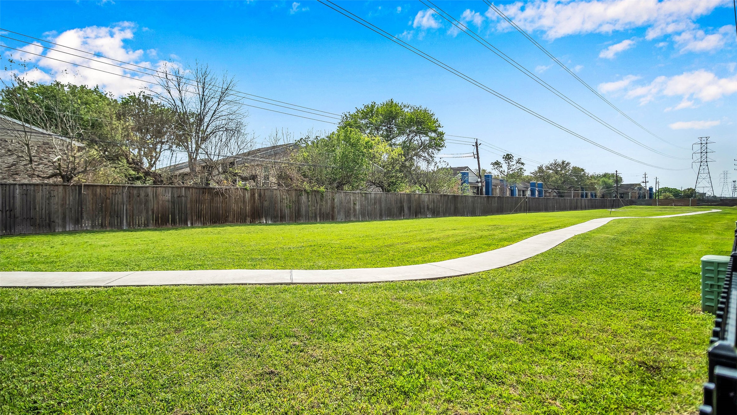 1919 Pueblo Nuevo Path Property Photo 26