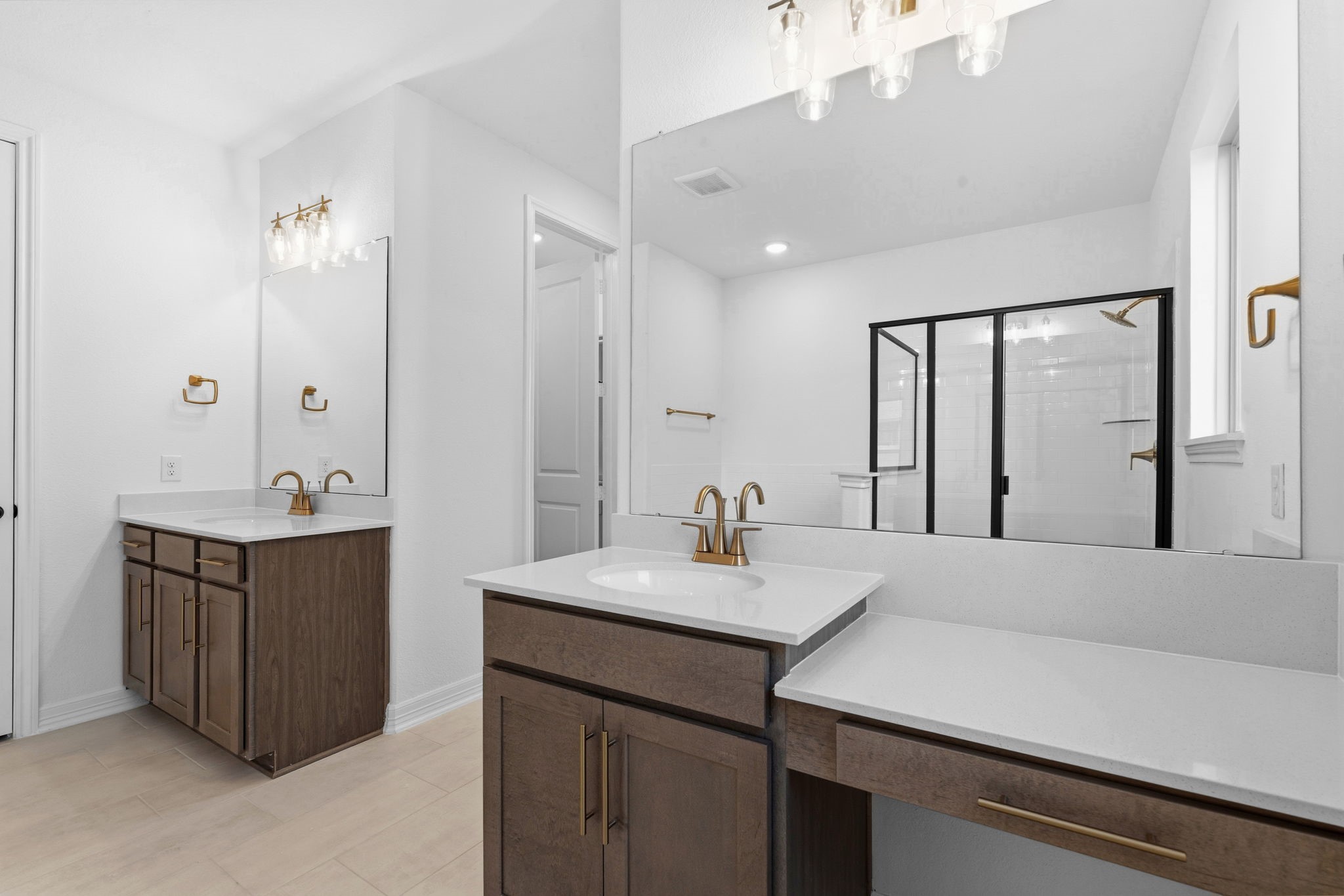 2021 Blue Mar Drive Property Photo 14