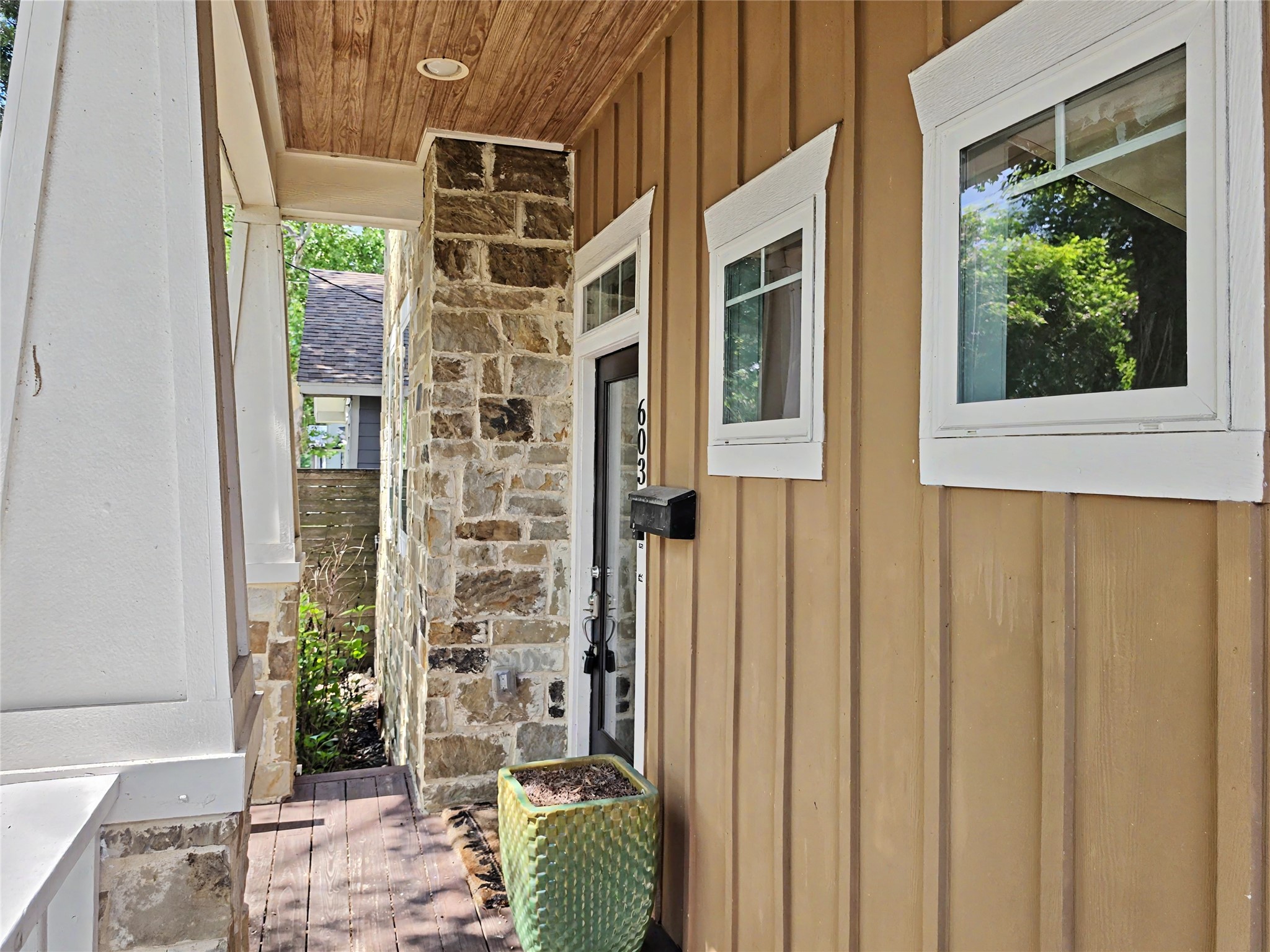 603 Archer Street Property Photo 4