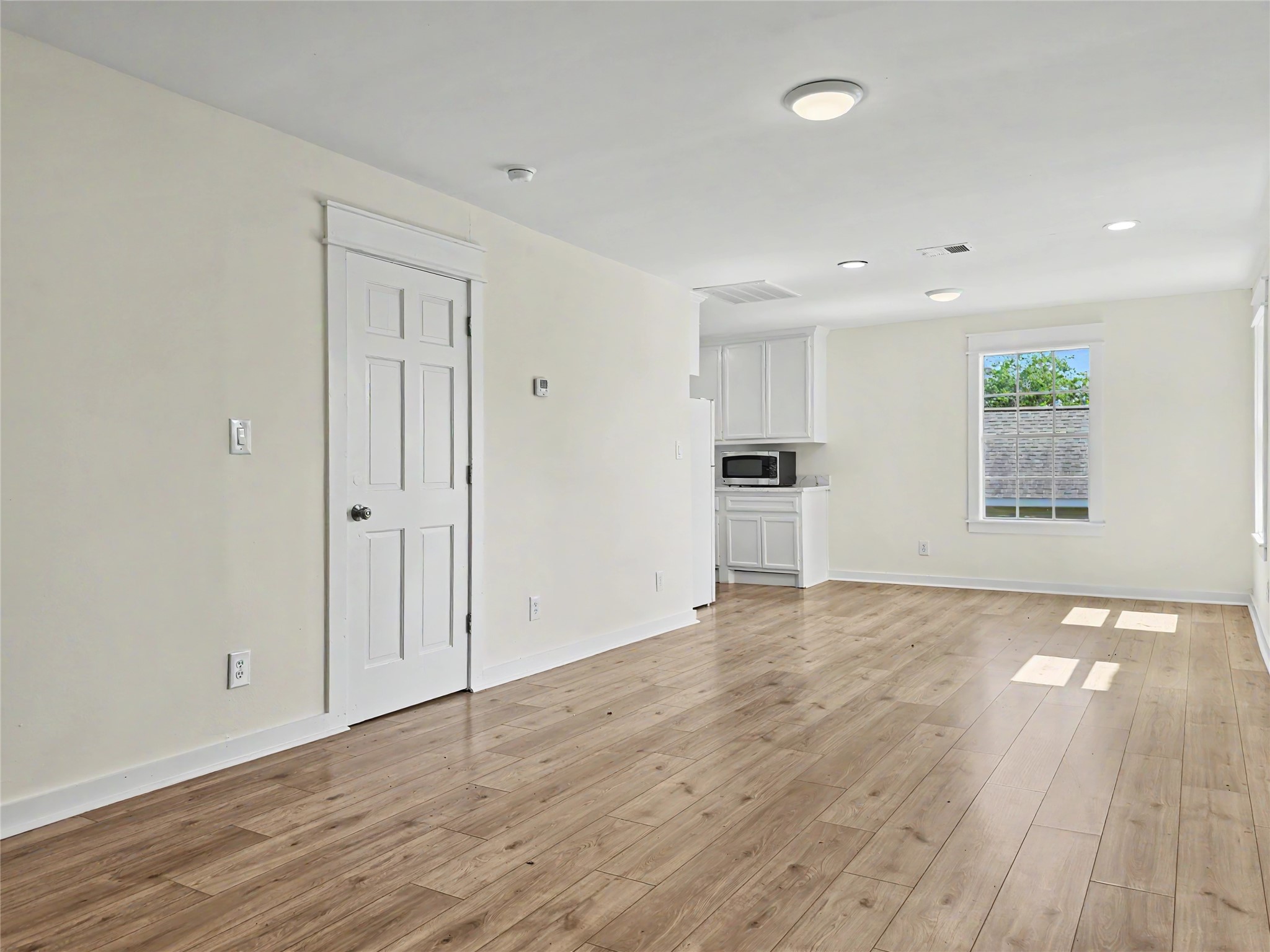 603 Archer Street Property Photo 31