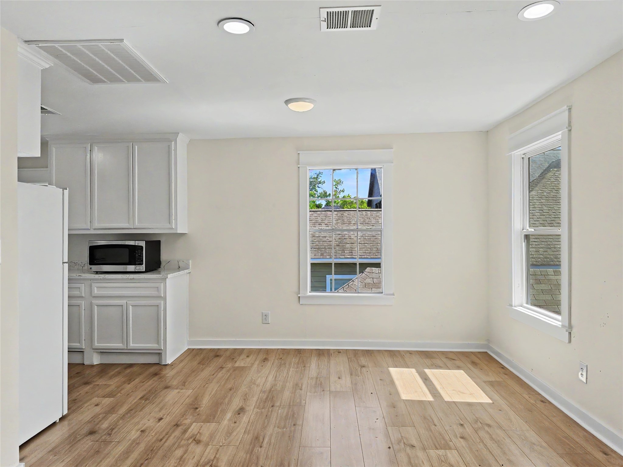 603 Archer Street Property Photo 32