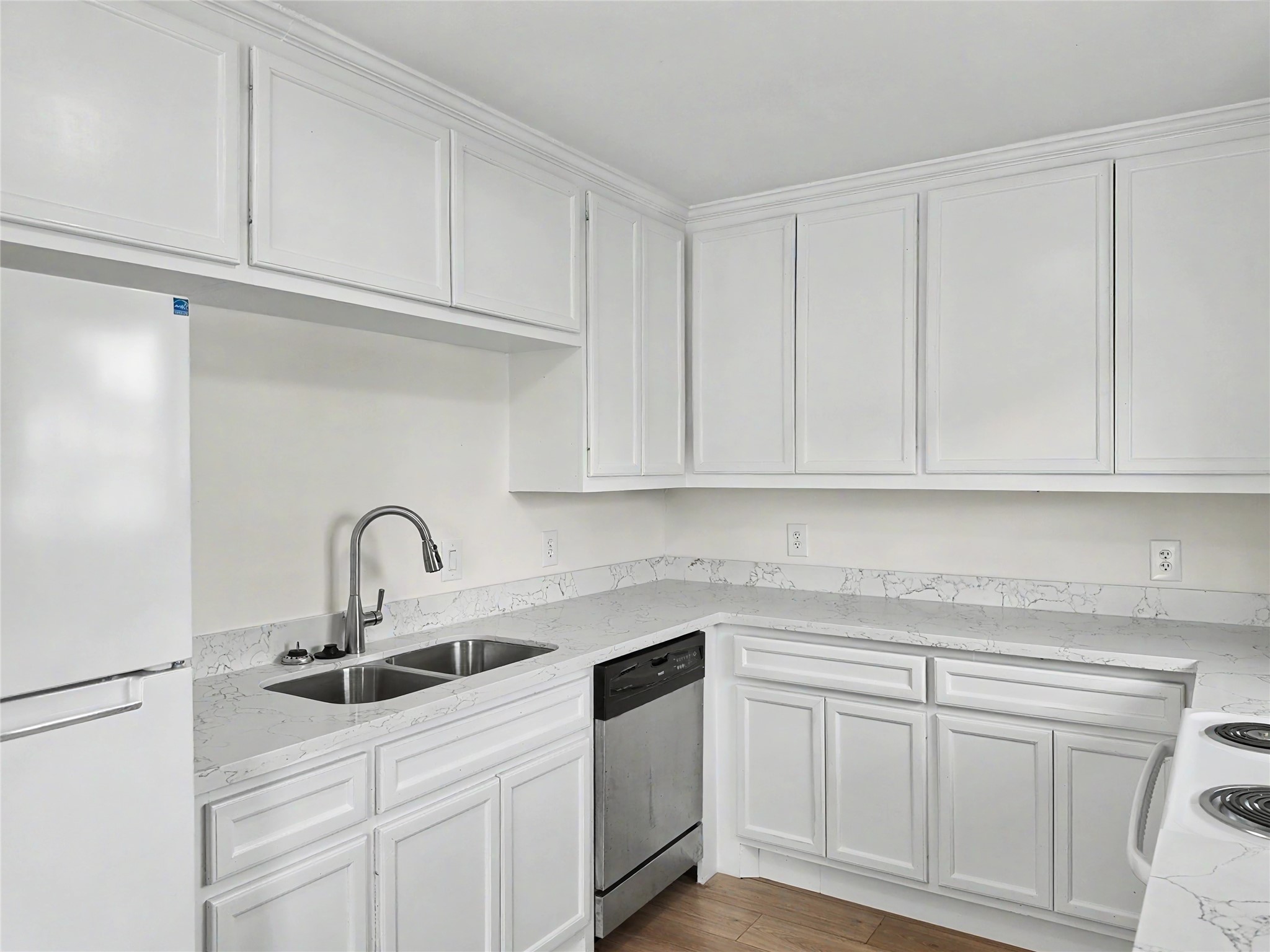 603 Archer Street Property Photo 35