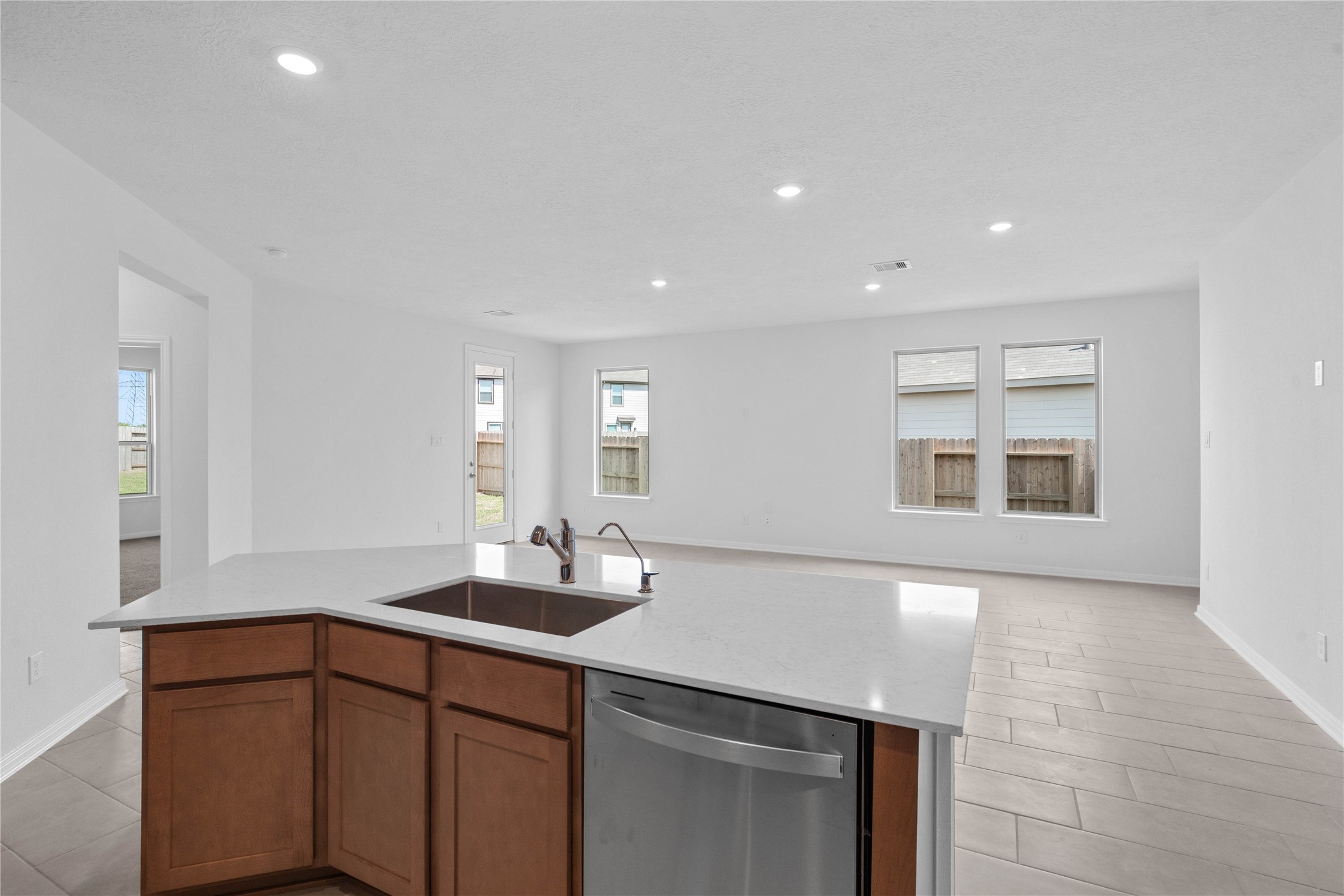6503 Lenwood Lane Property Photo 14