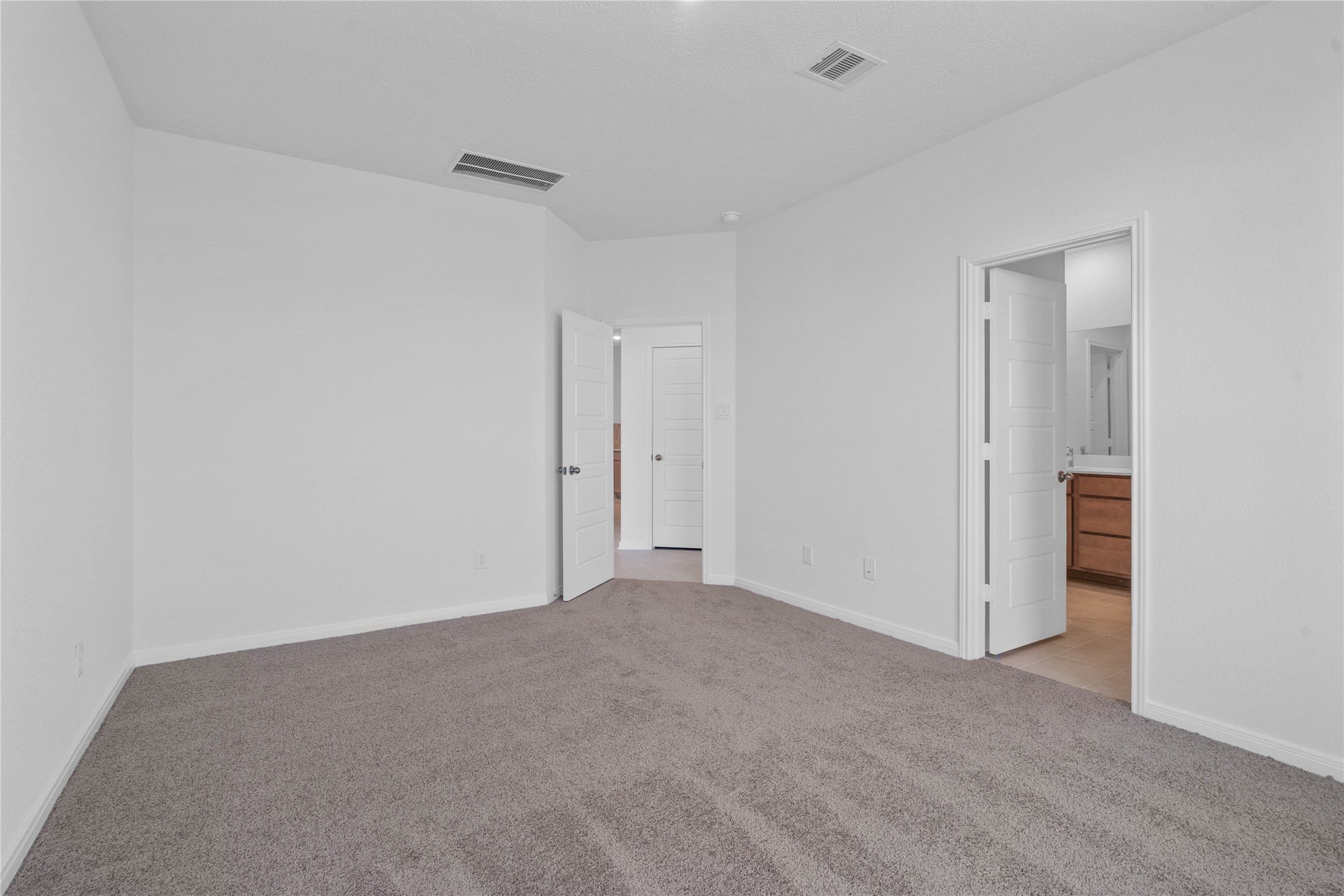 6503 Lenwood Lane Property Photo 17
