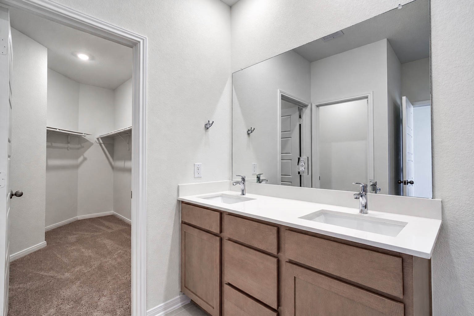 6503 Lenwood Lane Property Photo 18