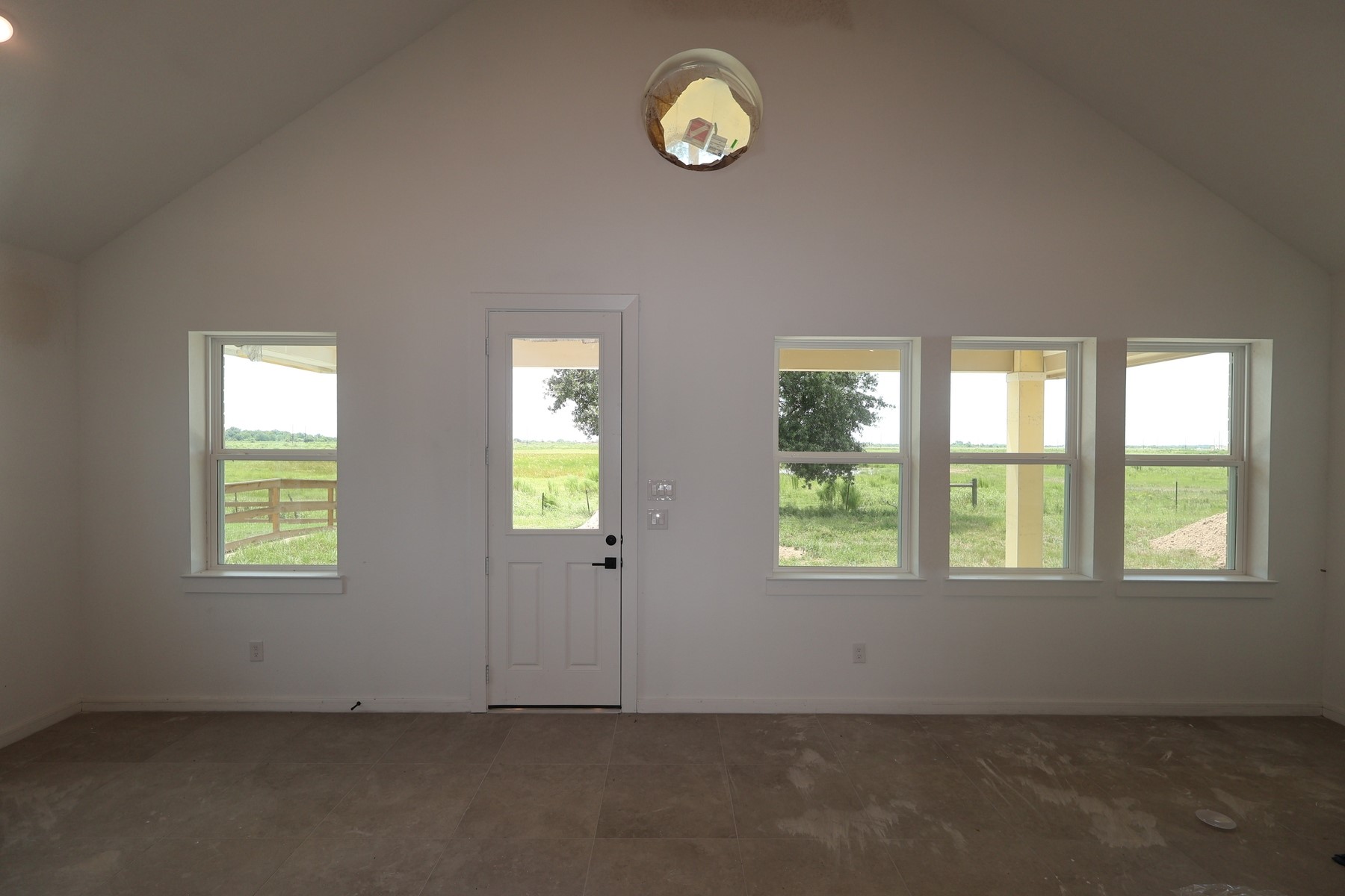 514 Cane Crossing Lake Drive Property Photo 6