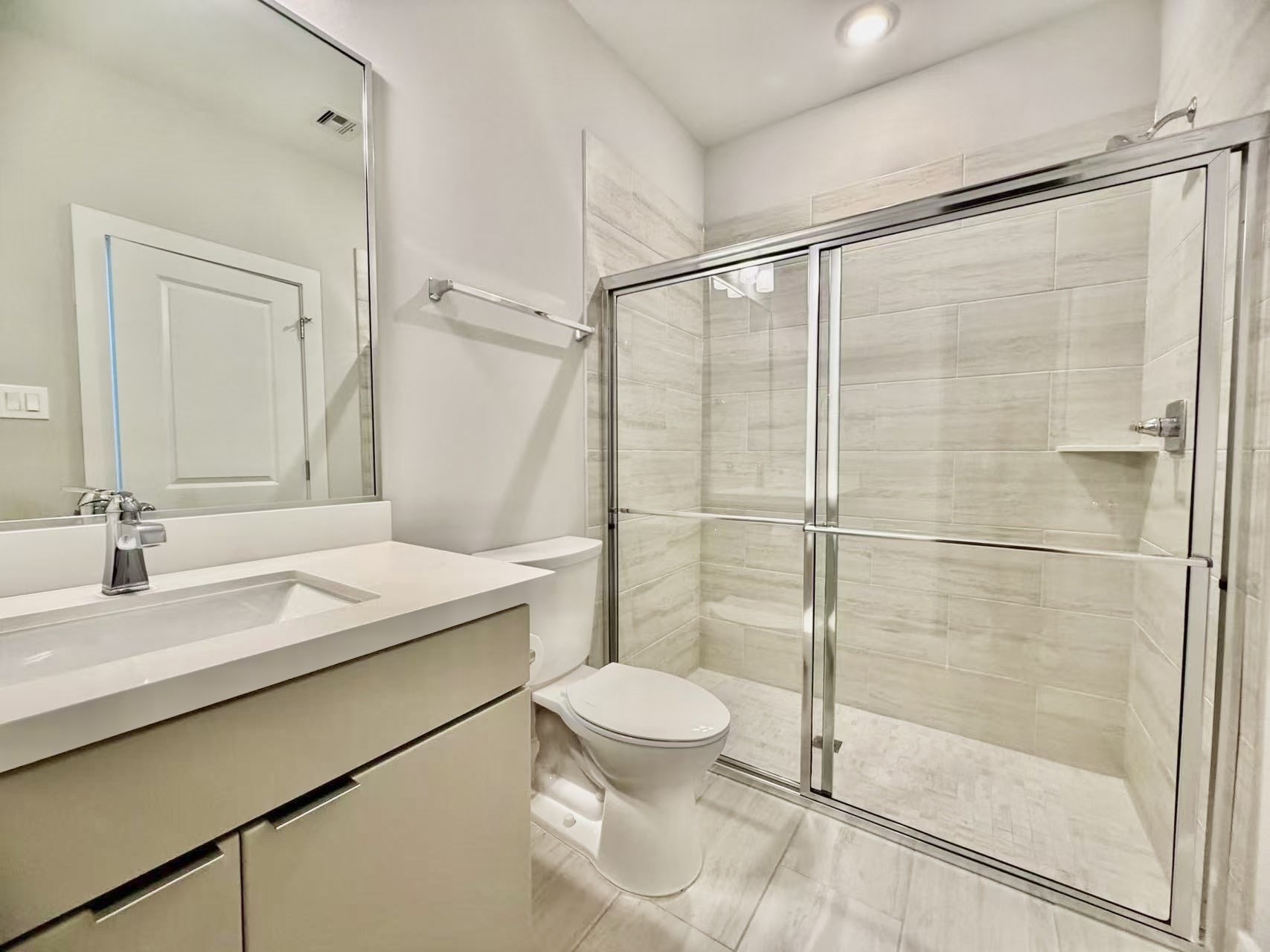 1254 N Post Oak Road B Property Photo 18