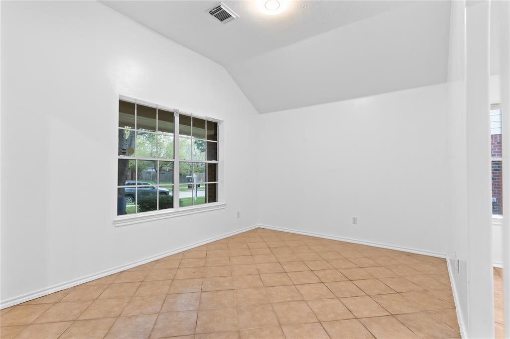 15323 Redbud Berry Way Property Photo 17