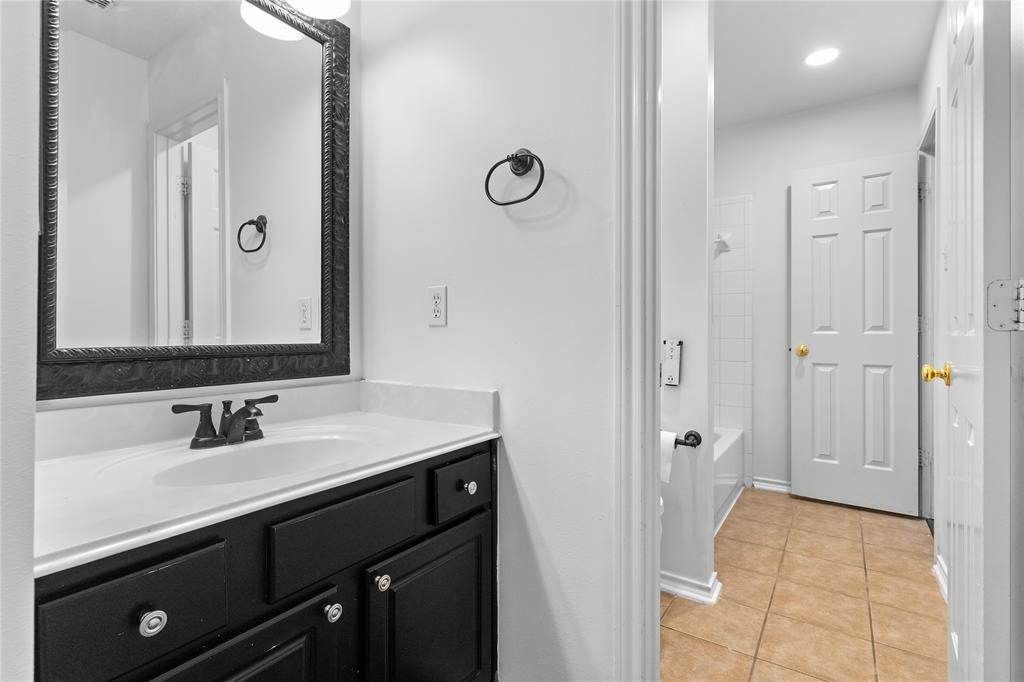 15323 Redbud Berry Way Property Photo 18