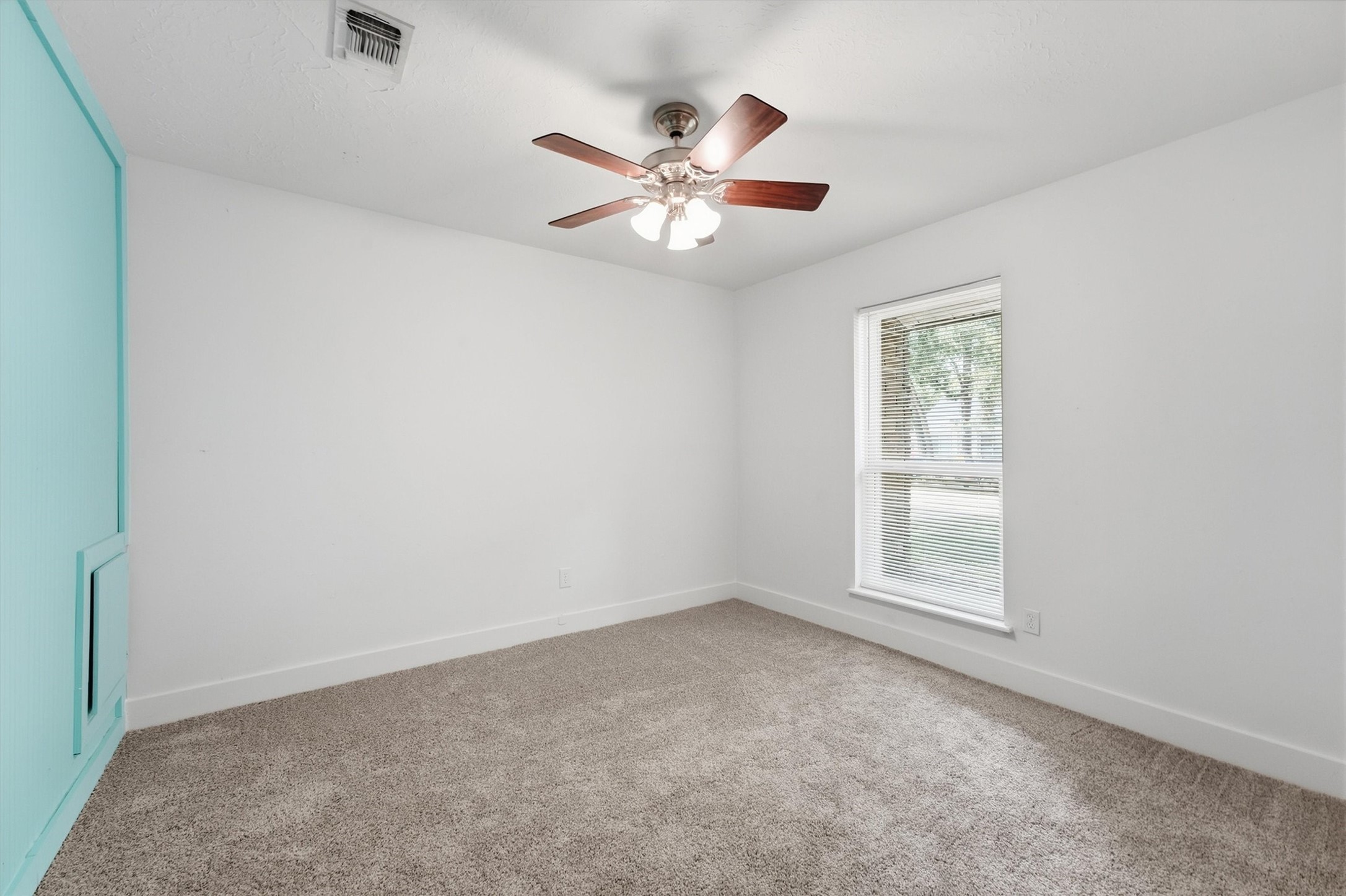 3118 Cascade Creek Drive Property Photo 21