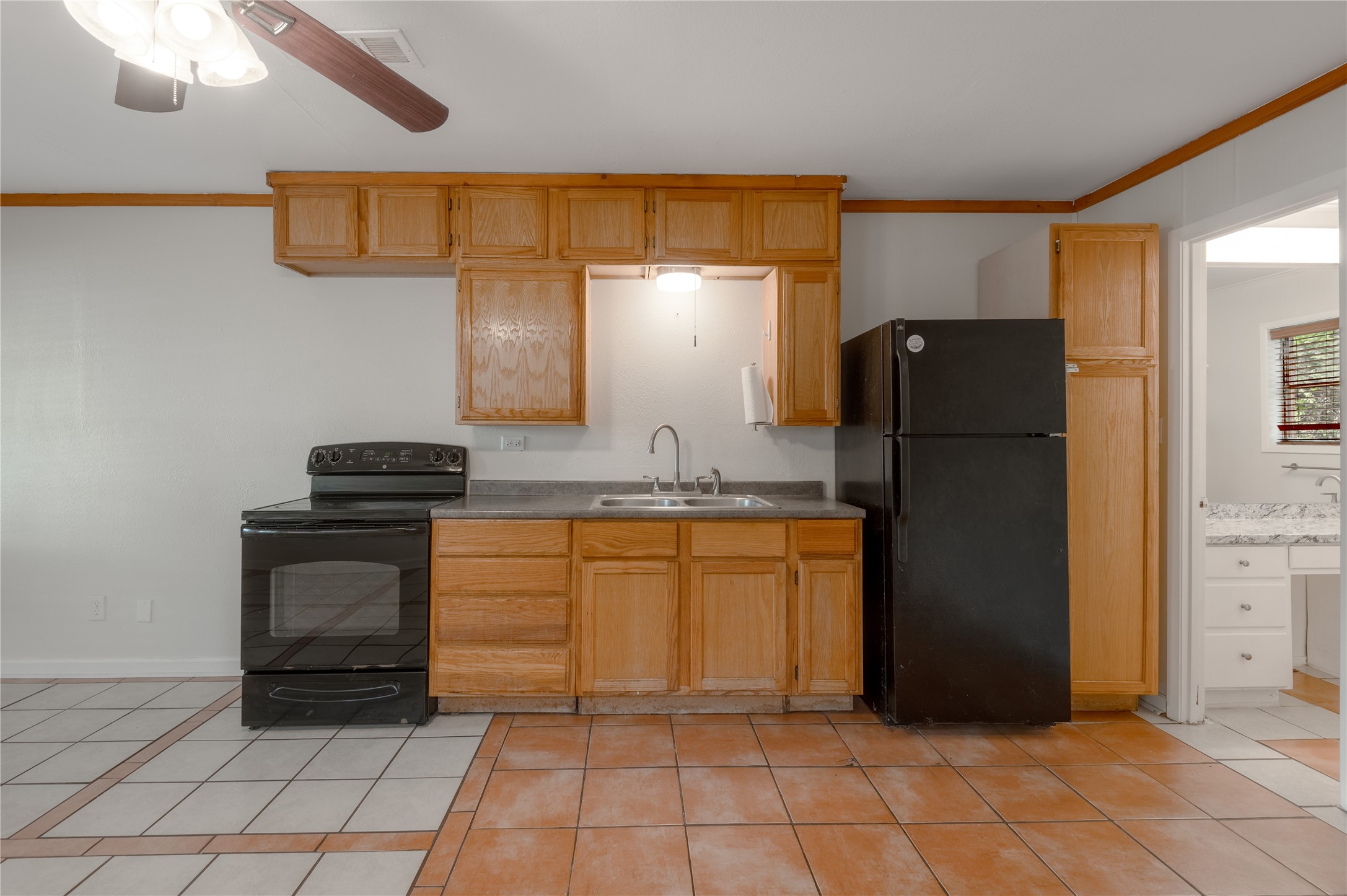 1412 22nd Street B Property Photo 11