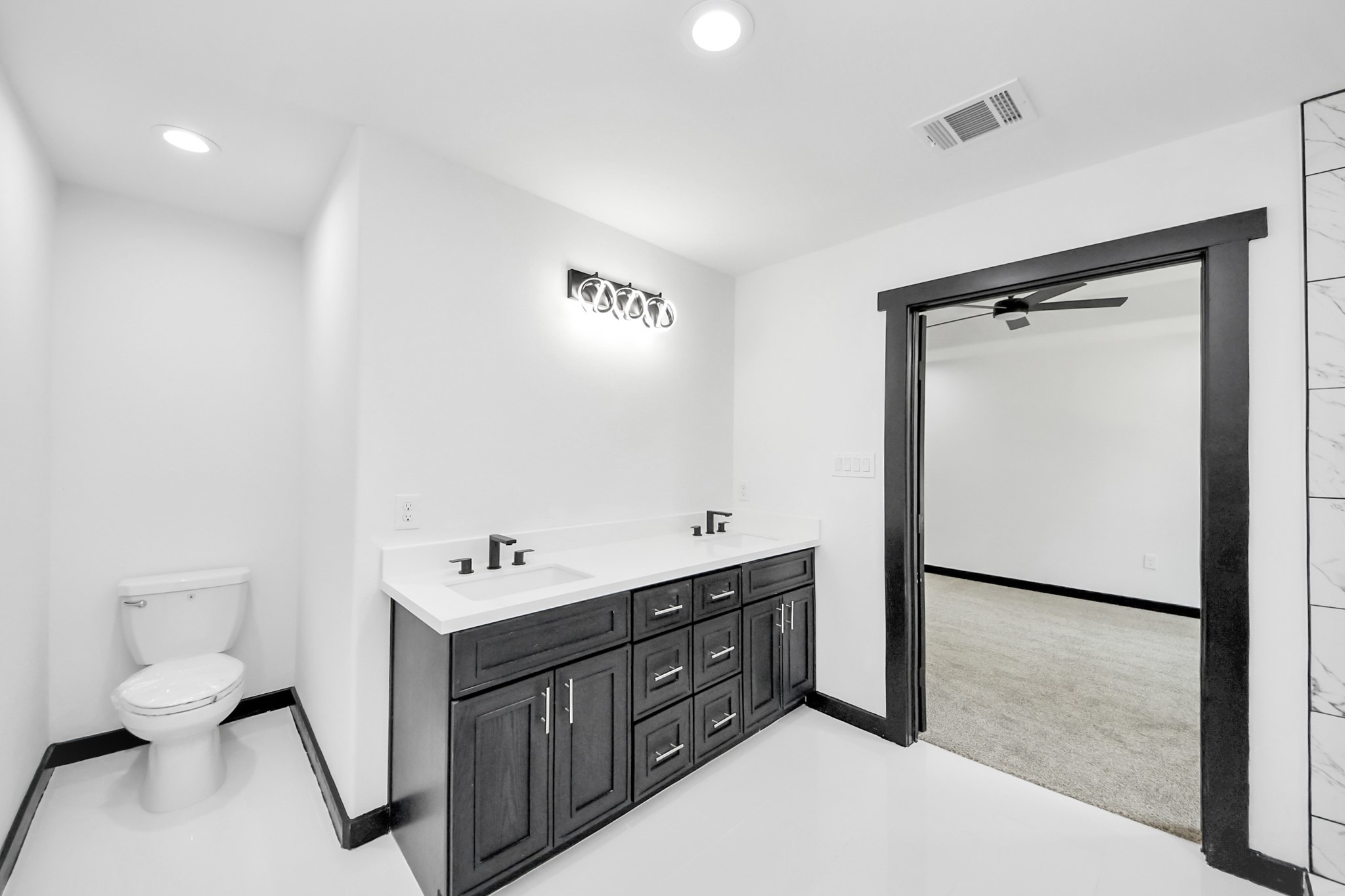 14574 Half Circle Street Property Photo 14