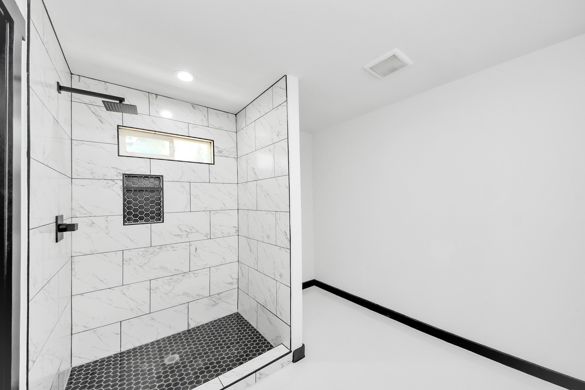 14574 Half Circle Street Property Photo 15