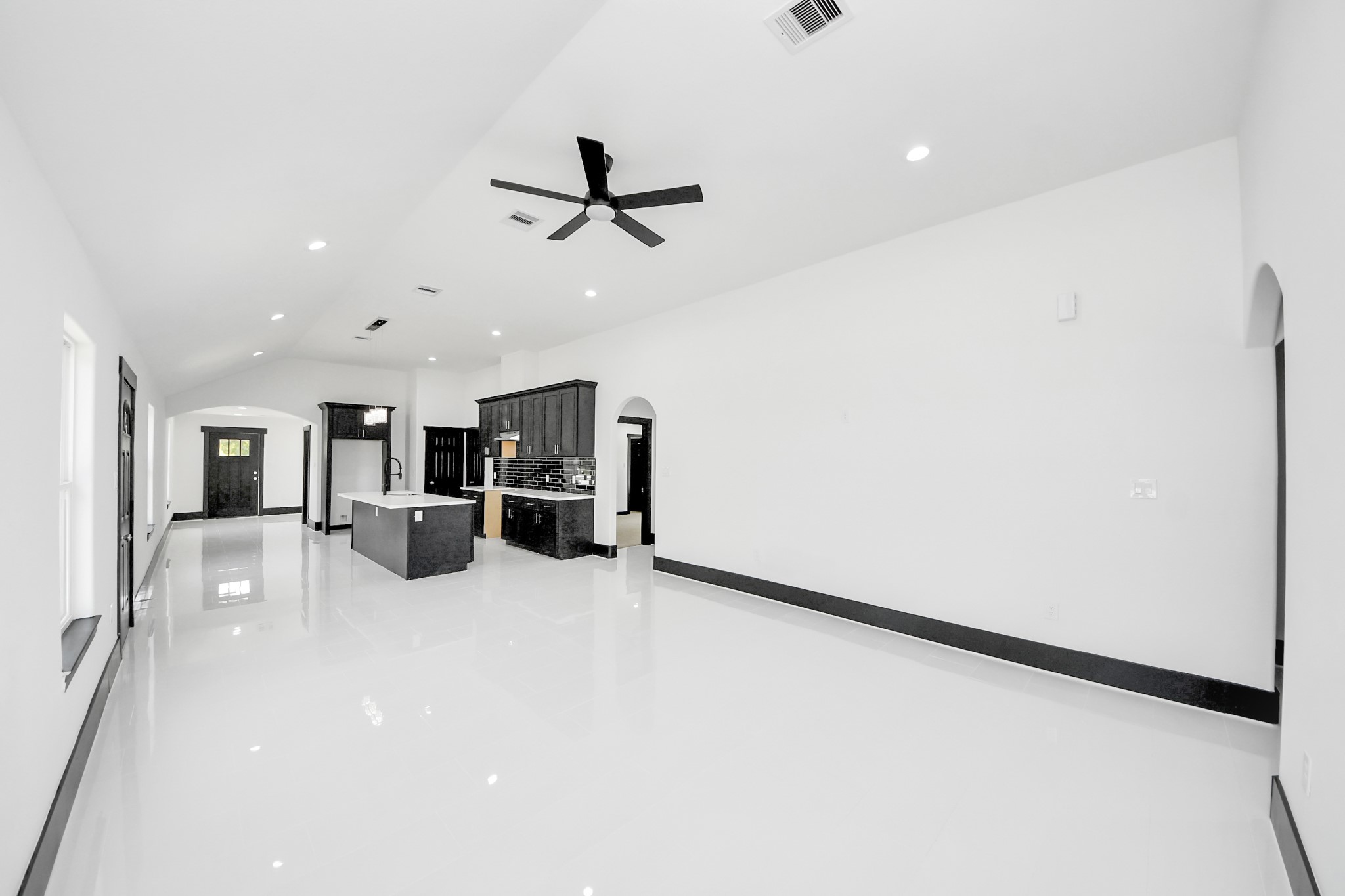 14574 Half Circle Street Property Photo 27