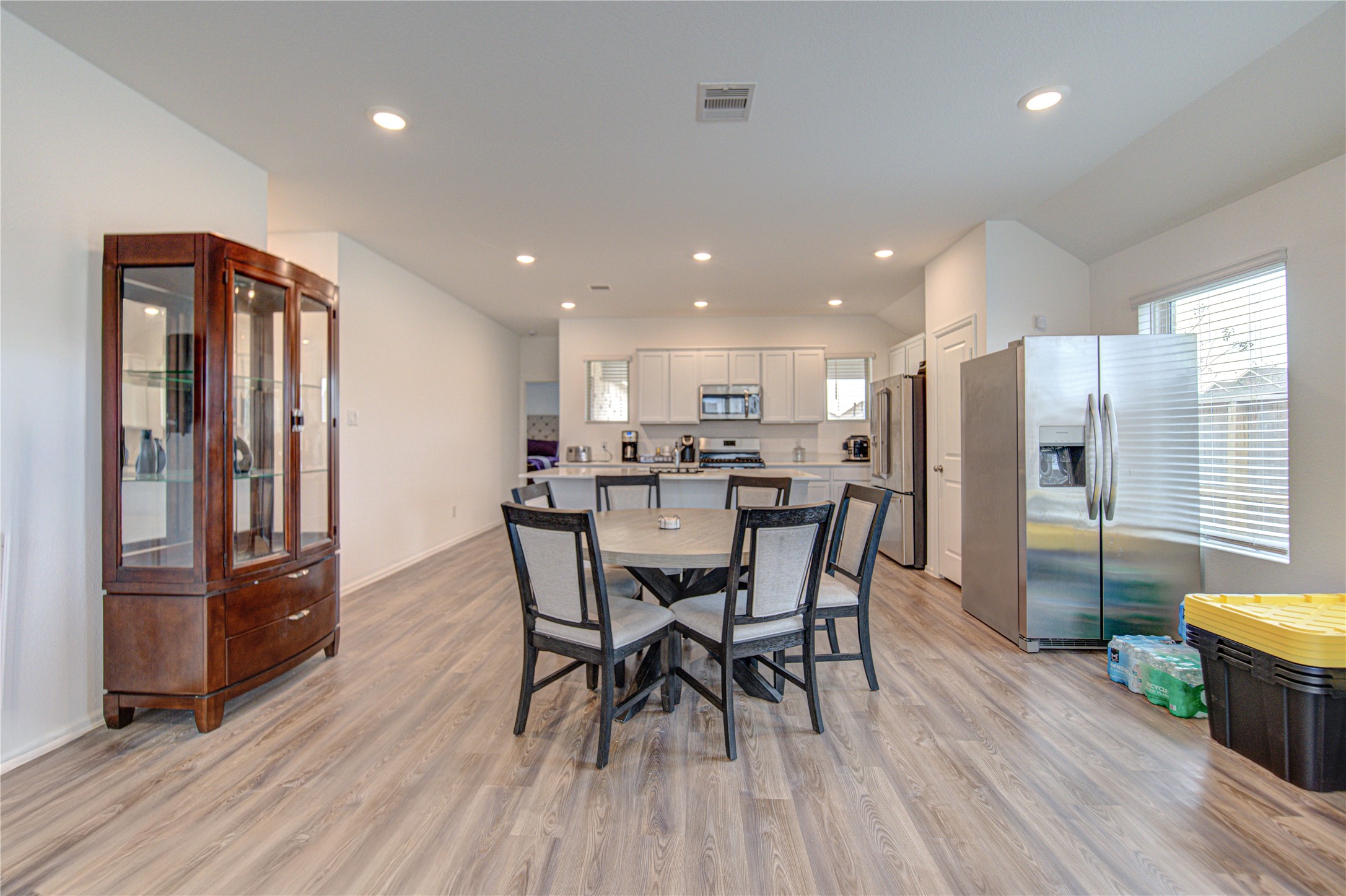 2904 Cordova Hill Drive Property Photo 8
