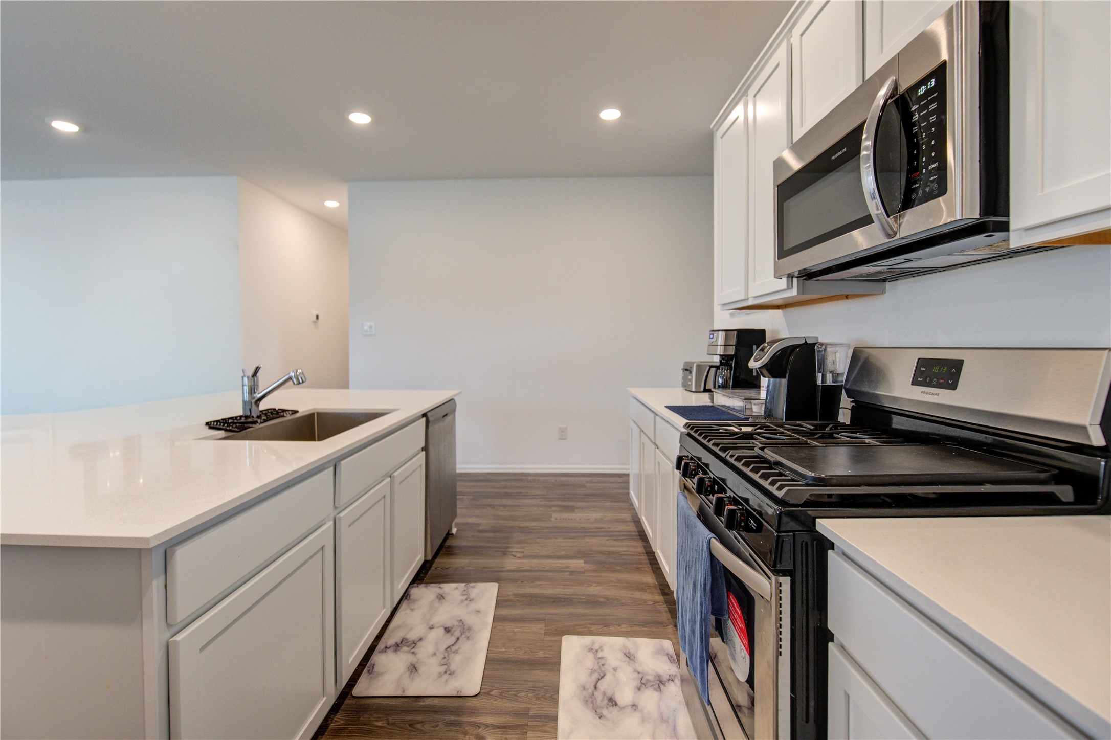 2904 Cordova Hill Drive Property Photo 10