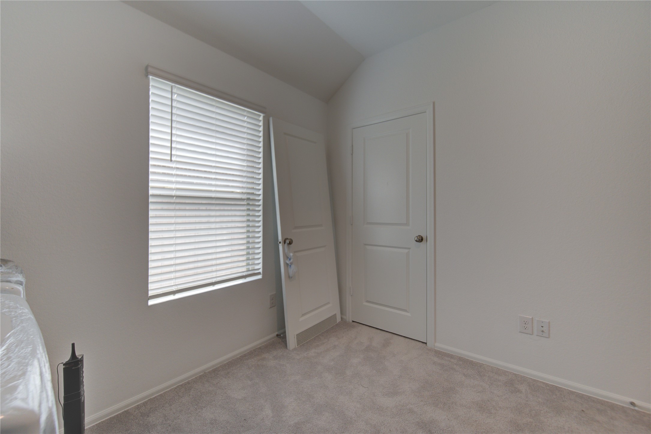2904 Cordova Hill Drive Property Photo 17