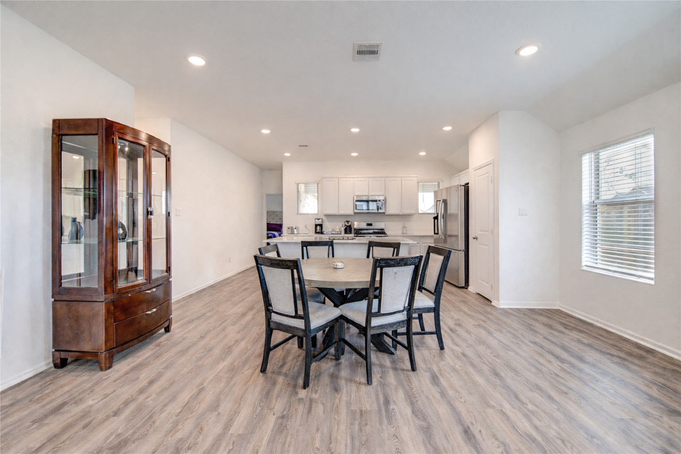 2904 Cordova Hill Drive Property Photo 20