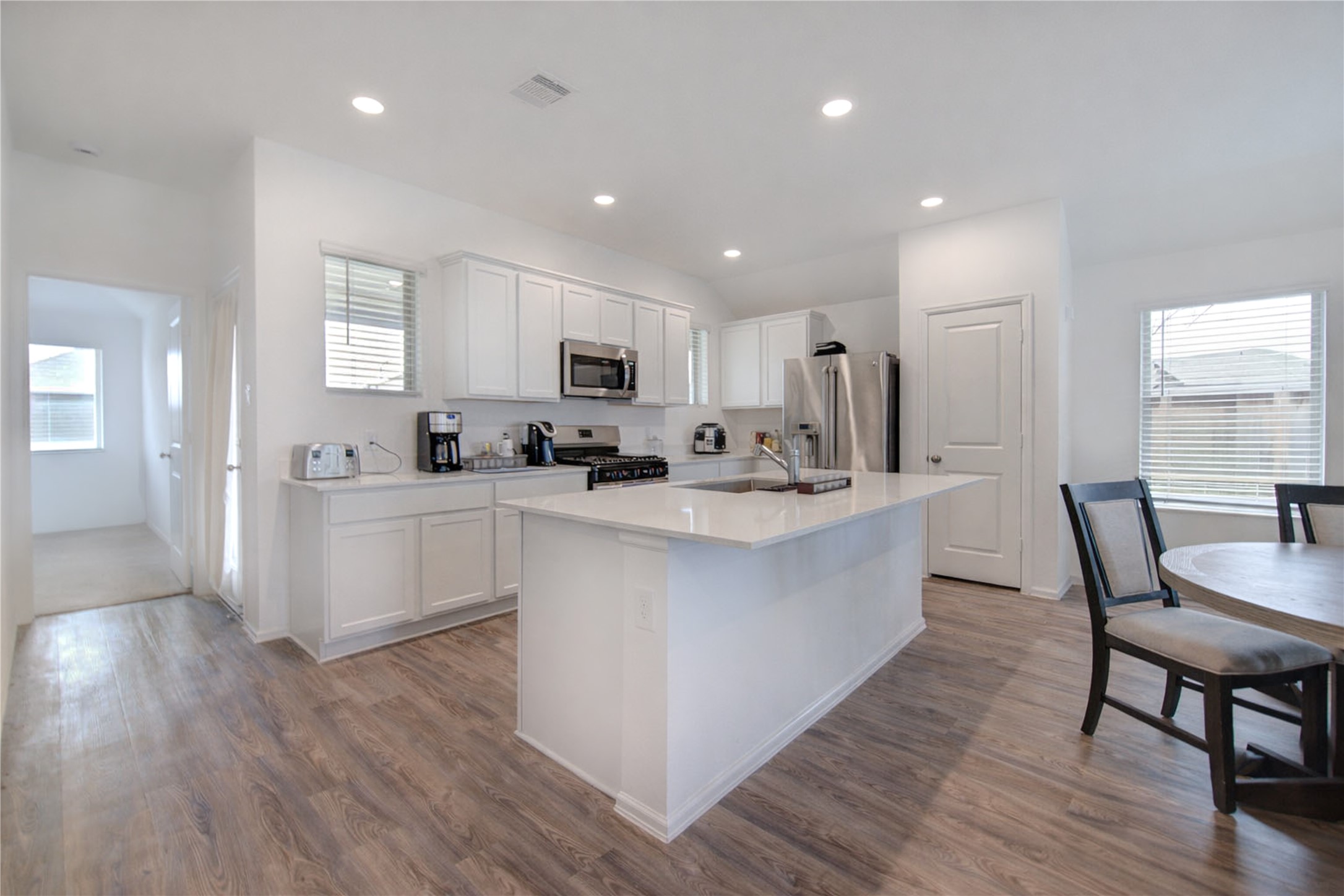 2904 Cordova Hill Drive Property Photo 22