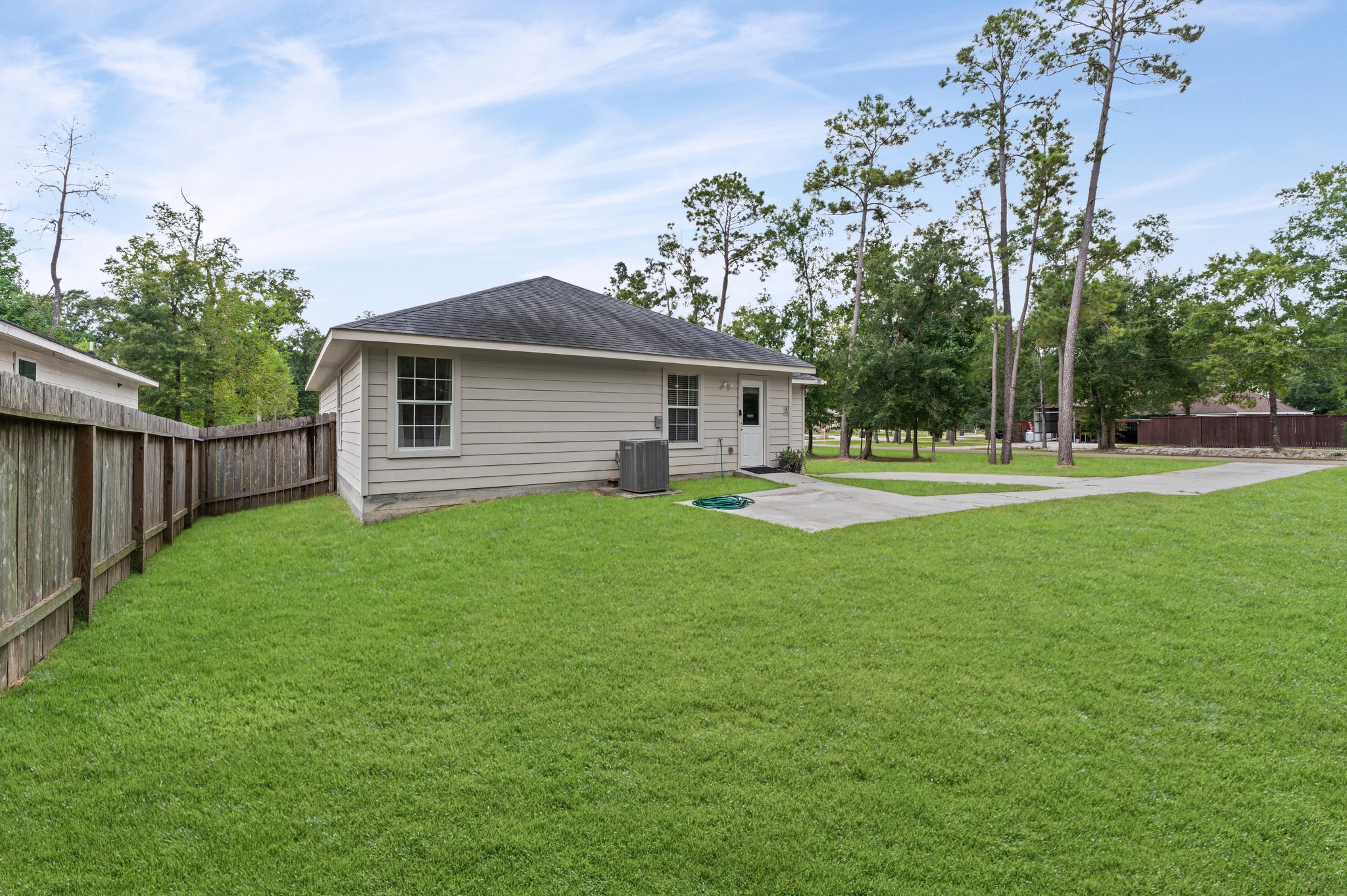 10920 Fairview Drive Property Photo 6